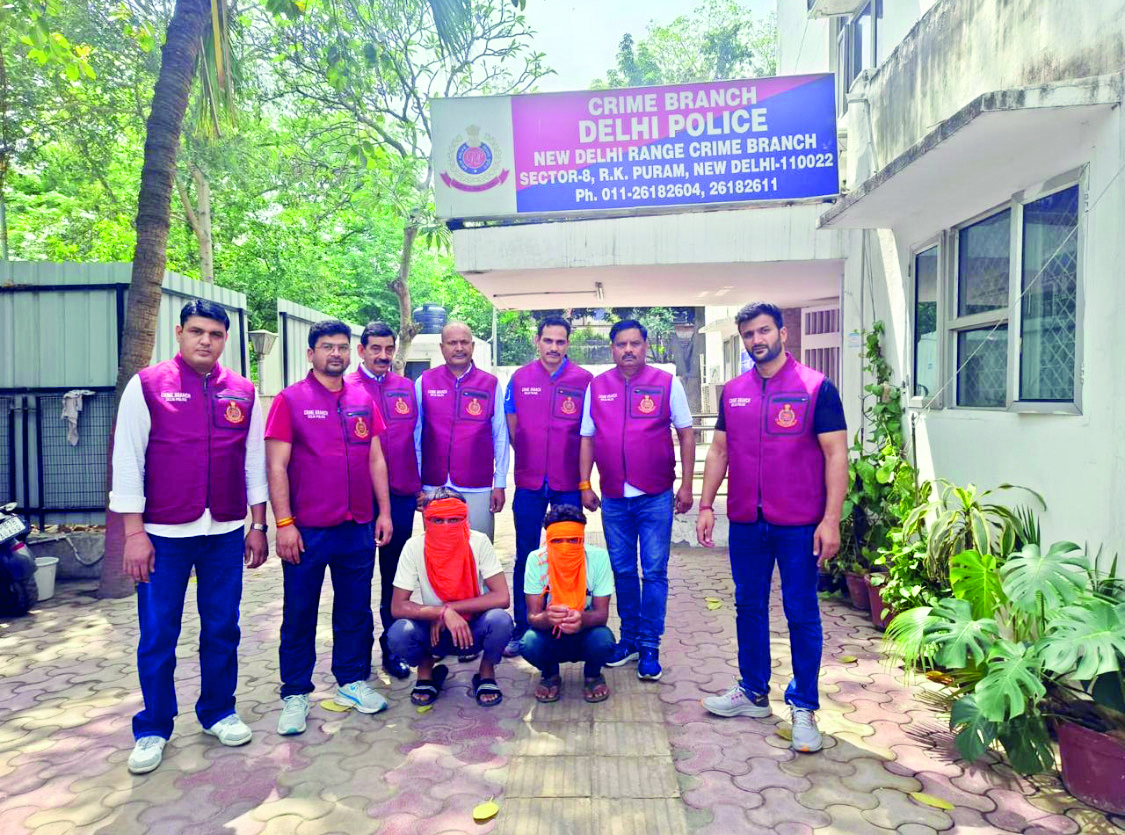 Crime Branch arrests two gang sharpshooters Crime Branch arrests two gang sharpshooters