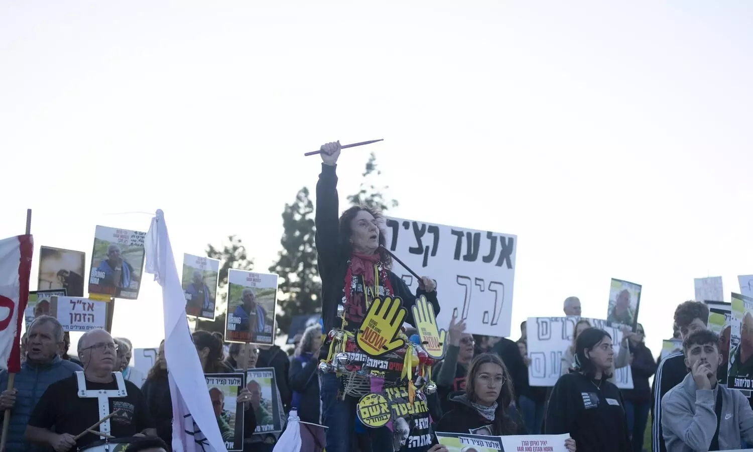 Pro-Palestinian demonstrators block roadways in major US cities