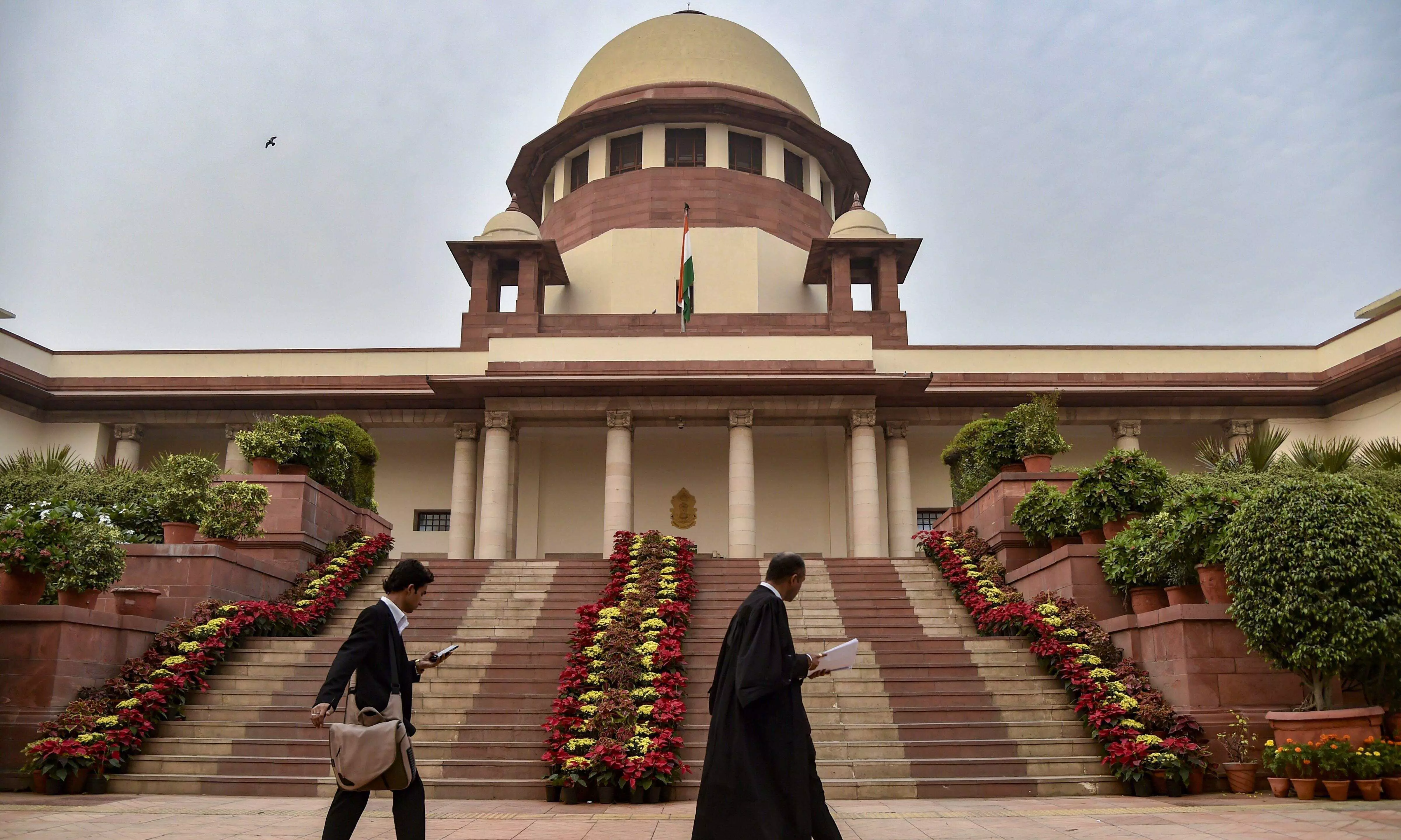 SC orders permanent reinstatement of JMI teachers, cites UGC regulations SC orders permanent reinstatement of JMI teachers, cites UGC regulations