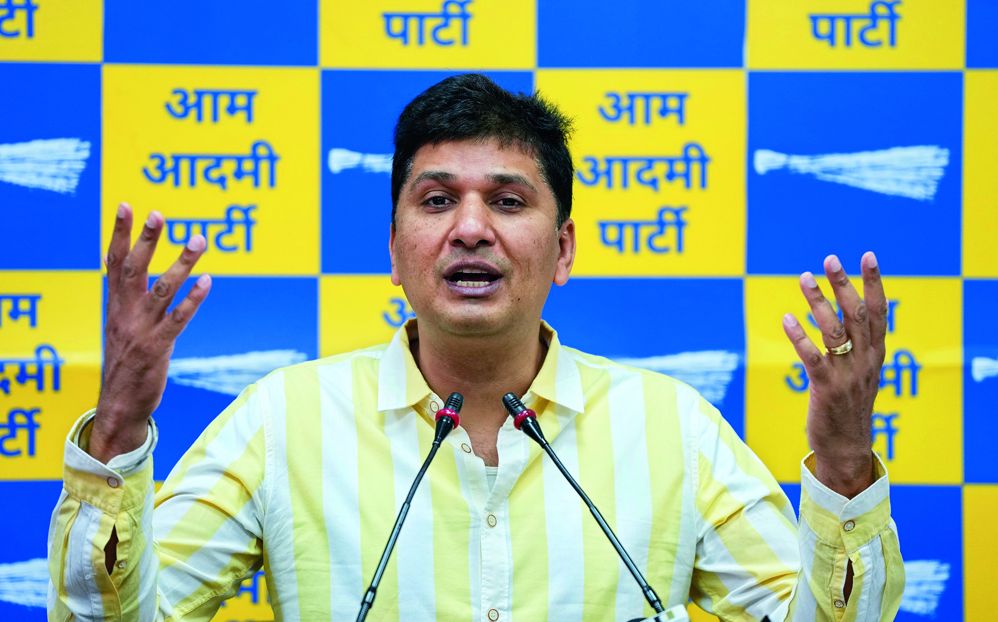 Visit Delhi govt hospitals, Mohalla Clinics to get feedback on medicine availability: Minister to CS Visit Delhi govt hospitals, Mohalla Clinics to get feedback on medicine availability: Minister to CS