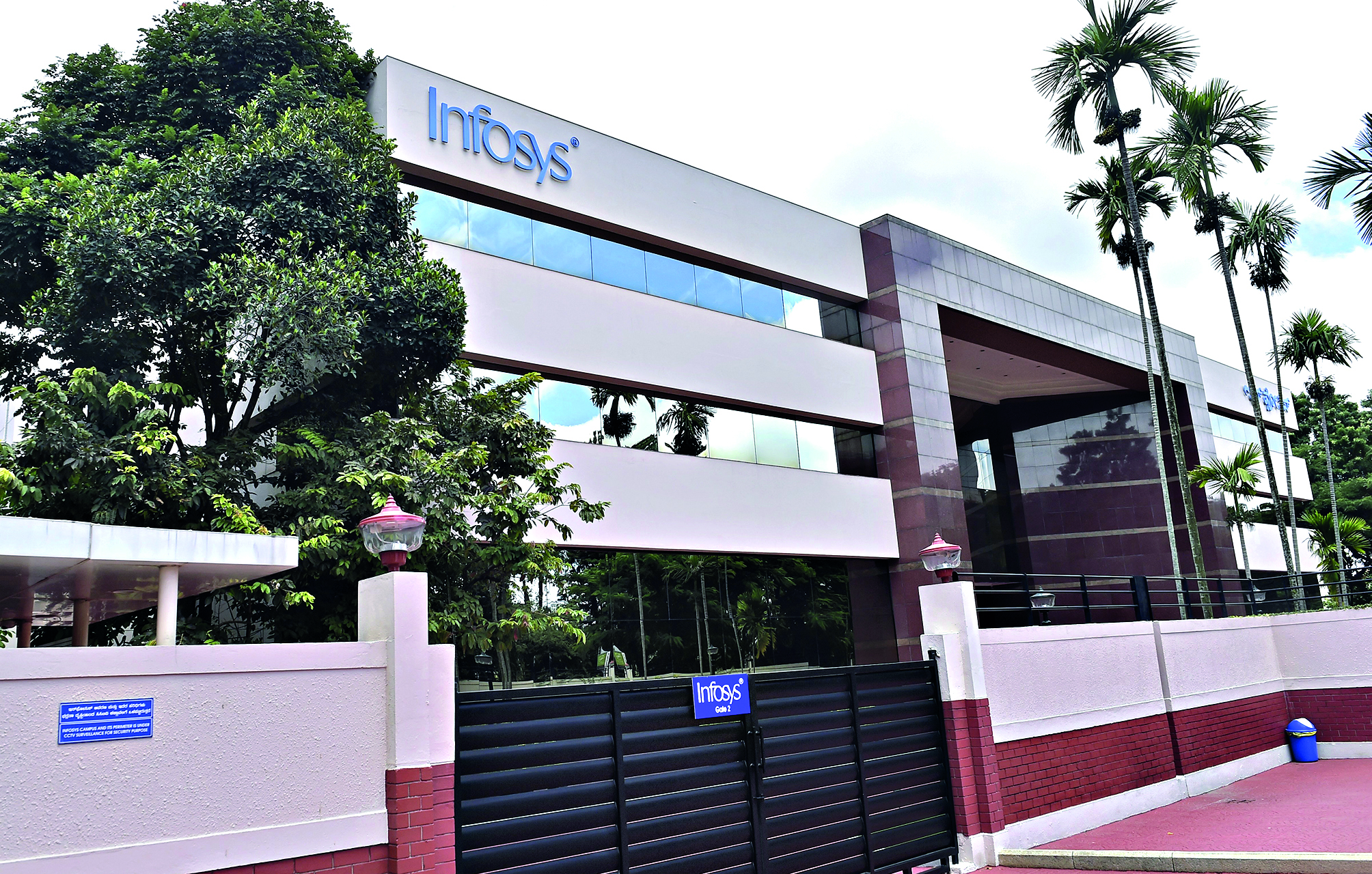 Infosys profit jumps 30% to `7,969 crore in Q4 FY24