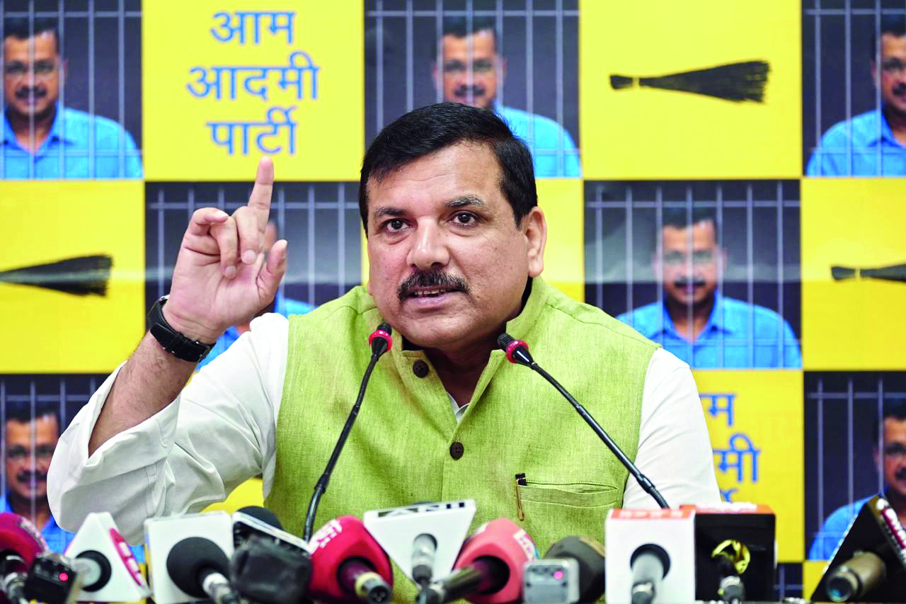 BJP demanding 400 seats to change the Constitution: AAP BJP demanding 400 seats to change the Constitution: AAP