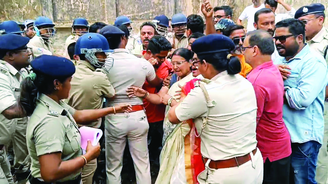 Unrest in Dabgram-Fulbari over BJP MLA’s visits Unrest in Dabgram-Fulbari over BJP MLA’s visits