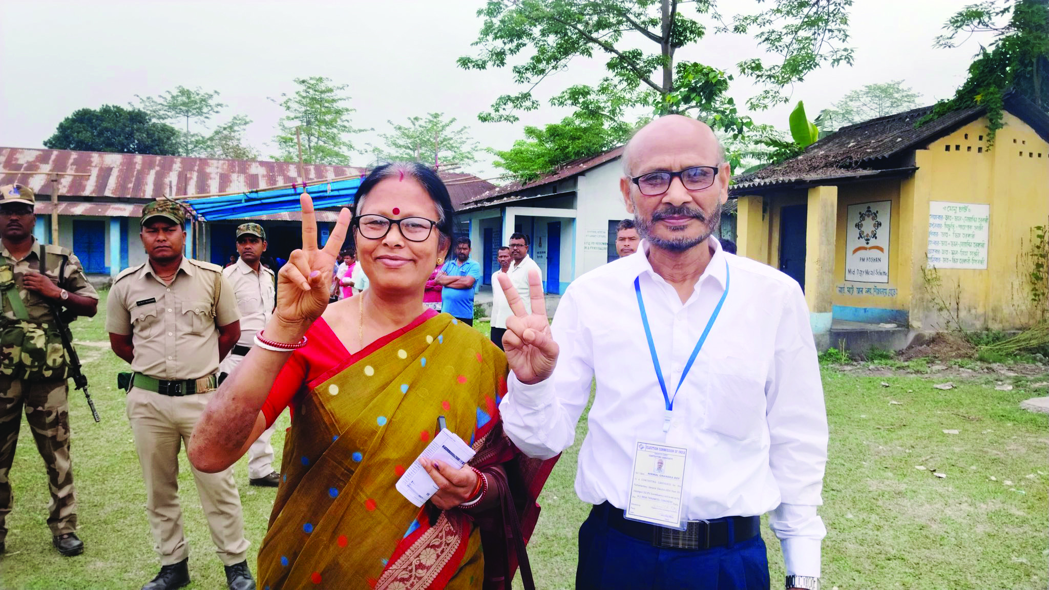 Peaceful polls in Jalpaiguri, voter turnout stood at 79.33% till 5 pm Peaceful polls in Jalpaiguri, voter turnout stood at 79.33% till 5 pm