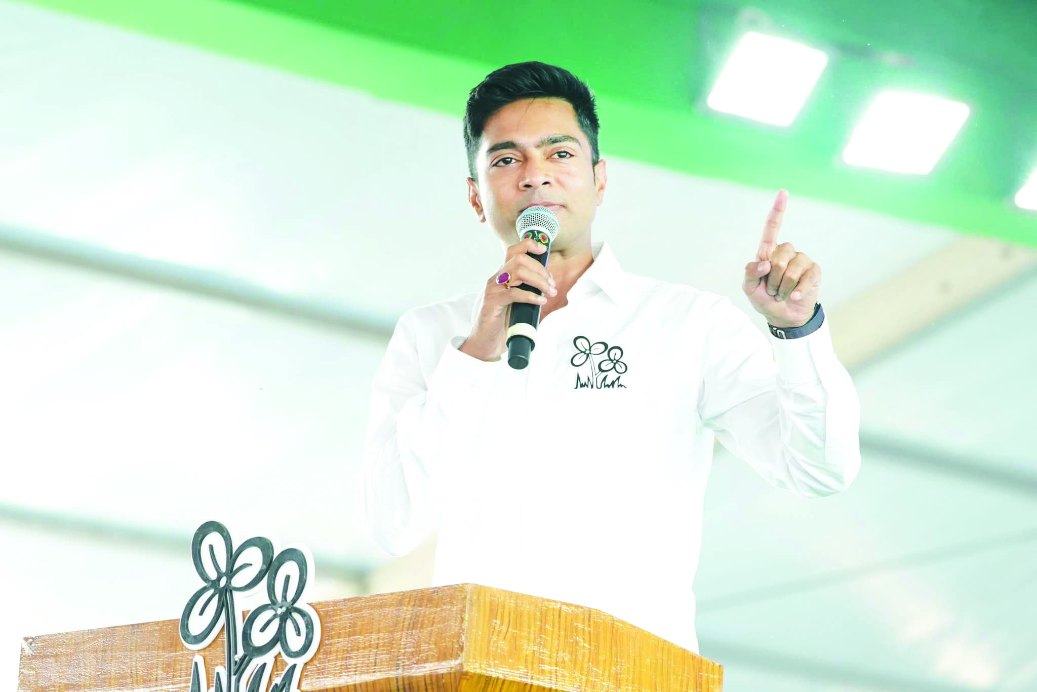 Abhishek to hold public meeting   in Darjeeling district on April 23