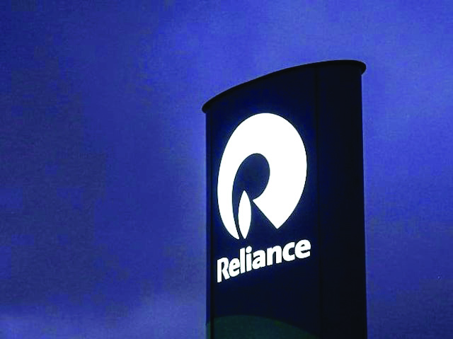 Reliance Industries Q4 profit stays flat