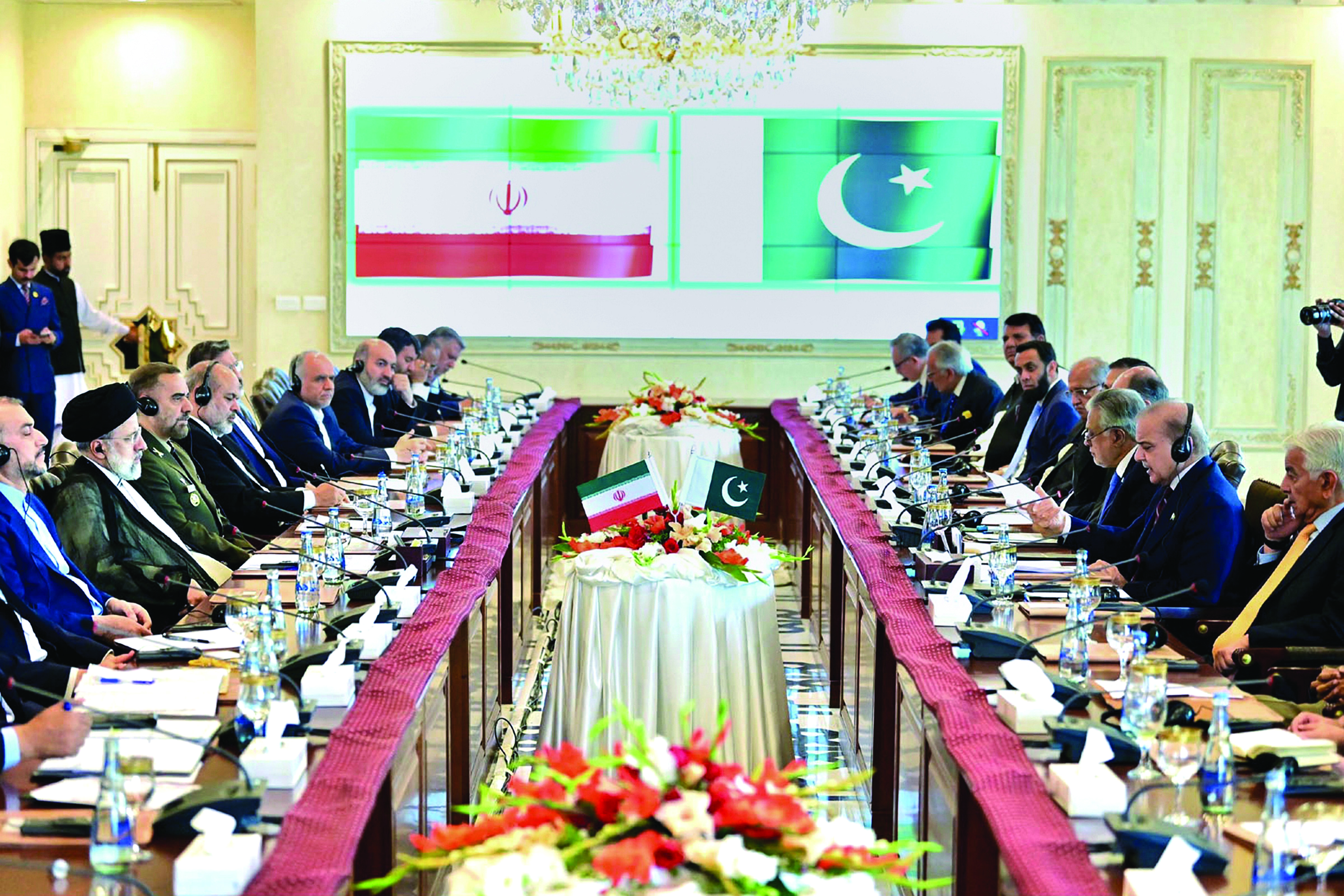 Iranian Prez Raisi and Pak PM Sharif agree on joint efforts to eradicate terrorism