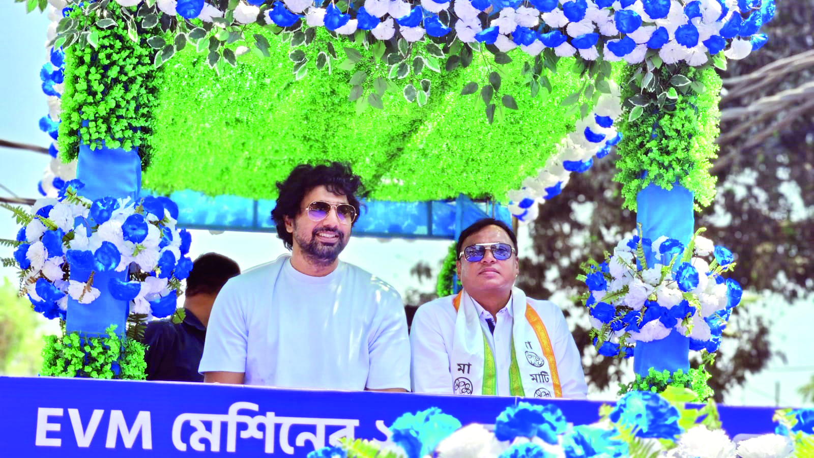 Dev leads TMC rally in Raiganj