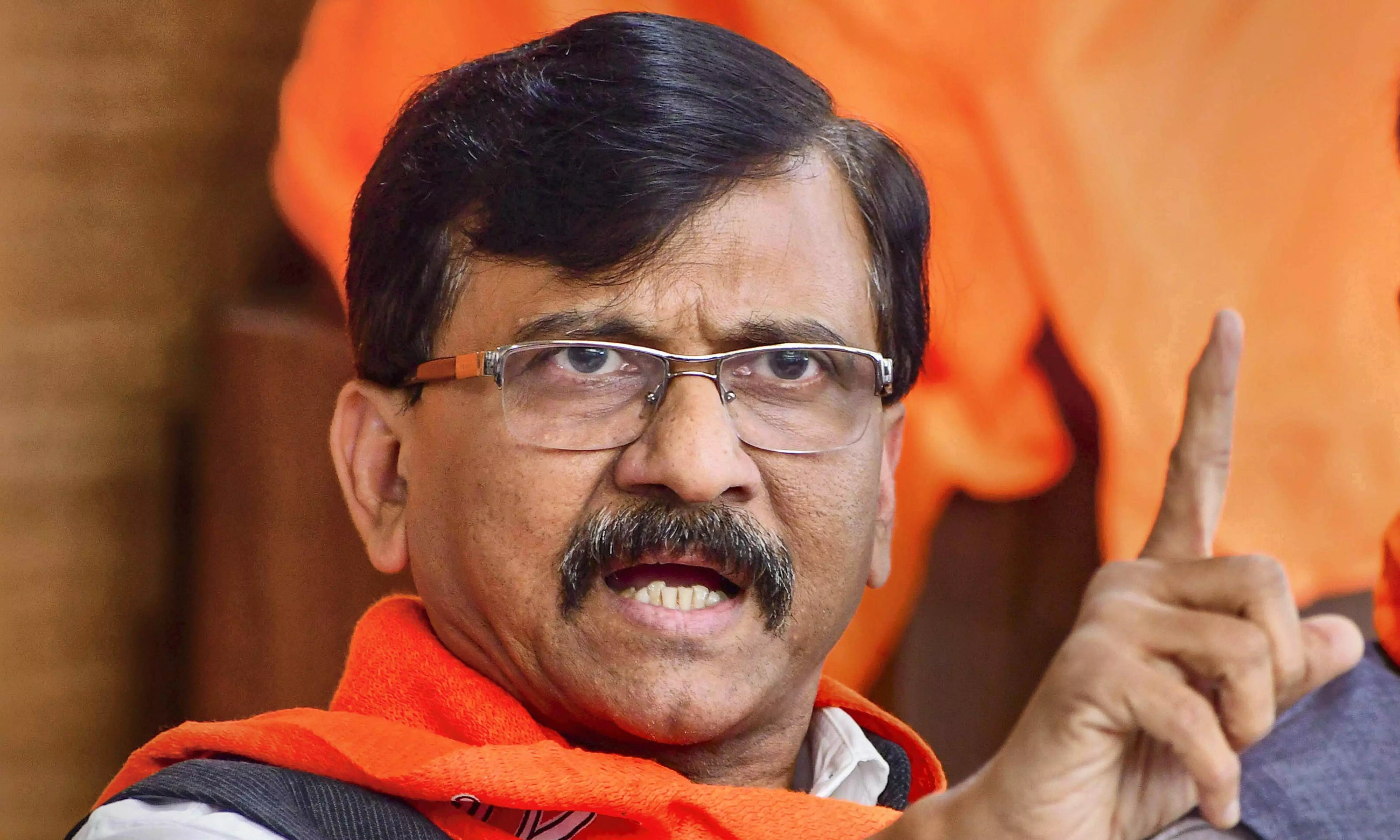 ED attaches assets of alleged associate of Sena (UBT) MP Sanjay Raut ED attaches assets of alleged associate of Sena (UBT) MP Sanjay Raut