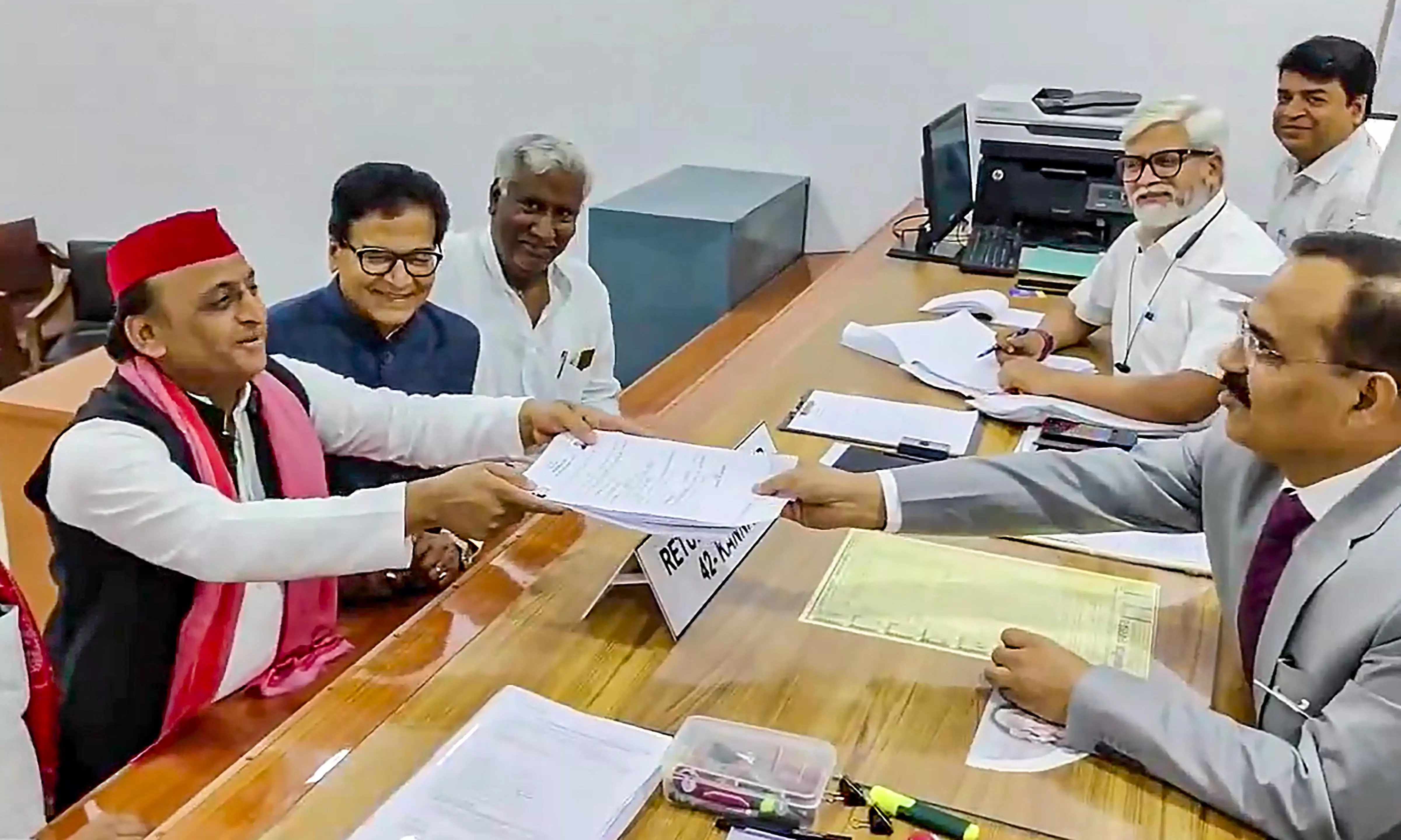 Akhilesh Yadav files nomination papers from Kannauj, asks people to clean bowled BJP Akhilesh Yadav files nomination papers from Kannauj, asks people to clean bowled BJP