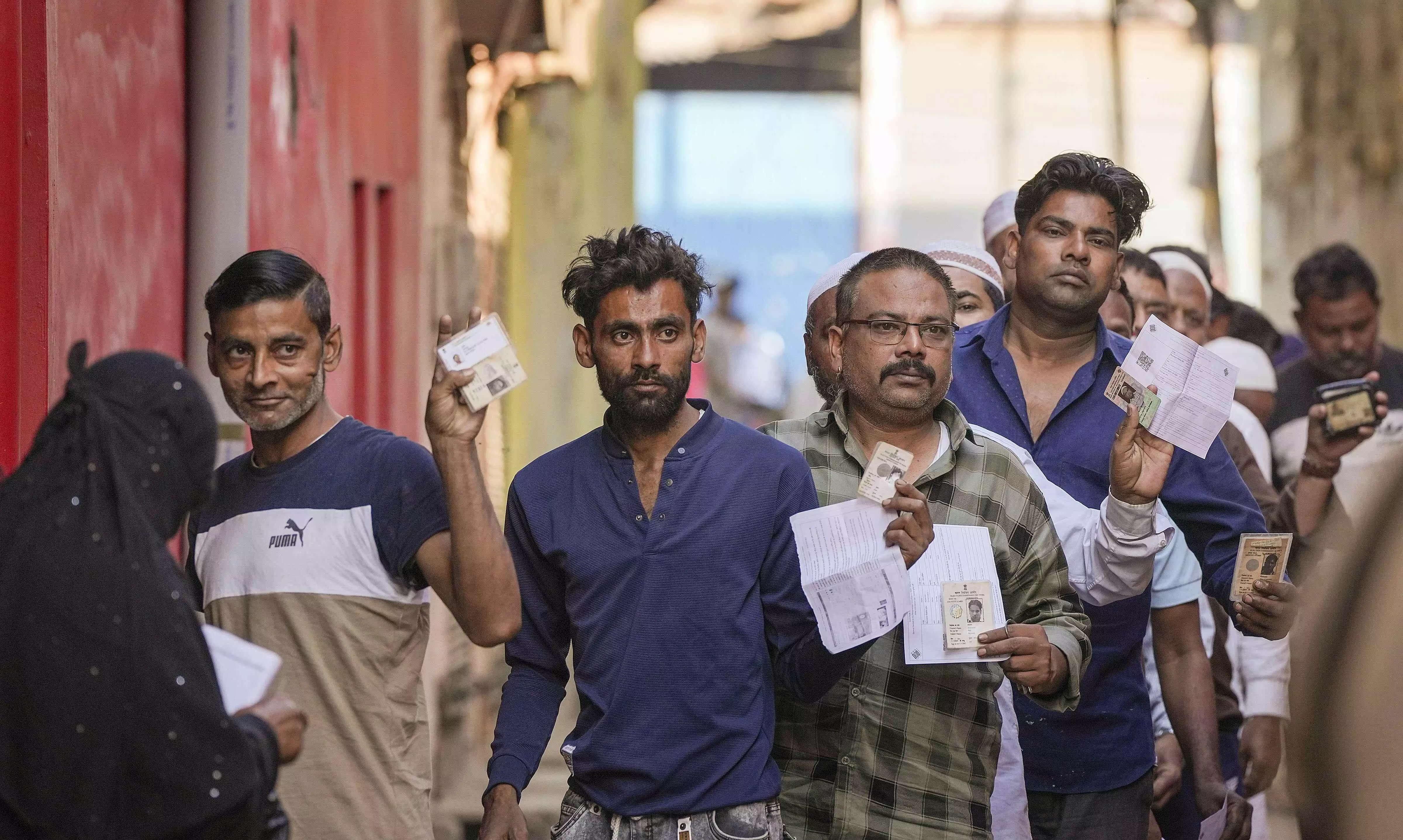 Voting begins for five LS seats in Bihar Voting begins for five LS seats in Bihar