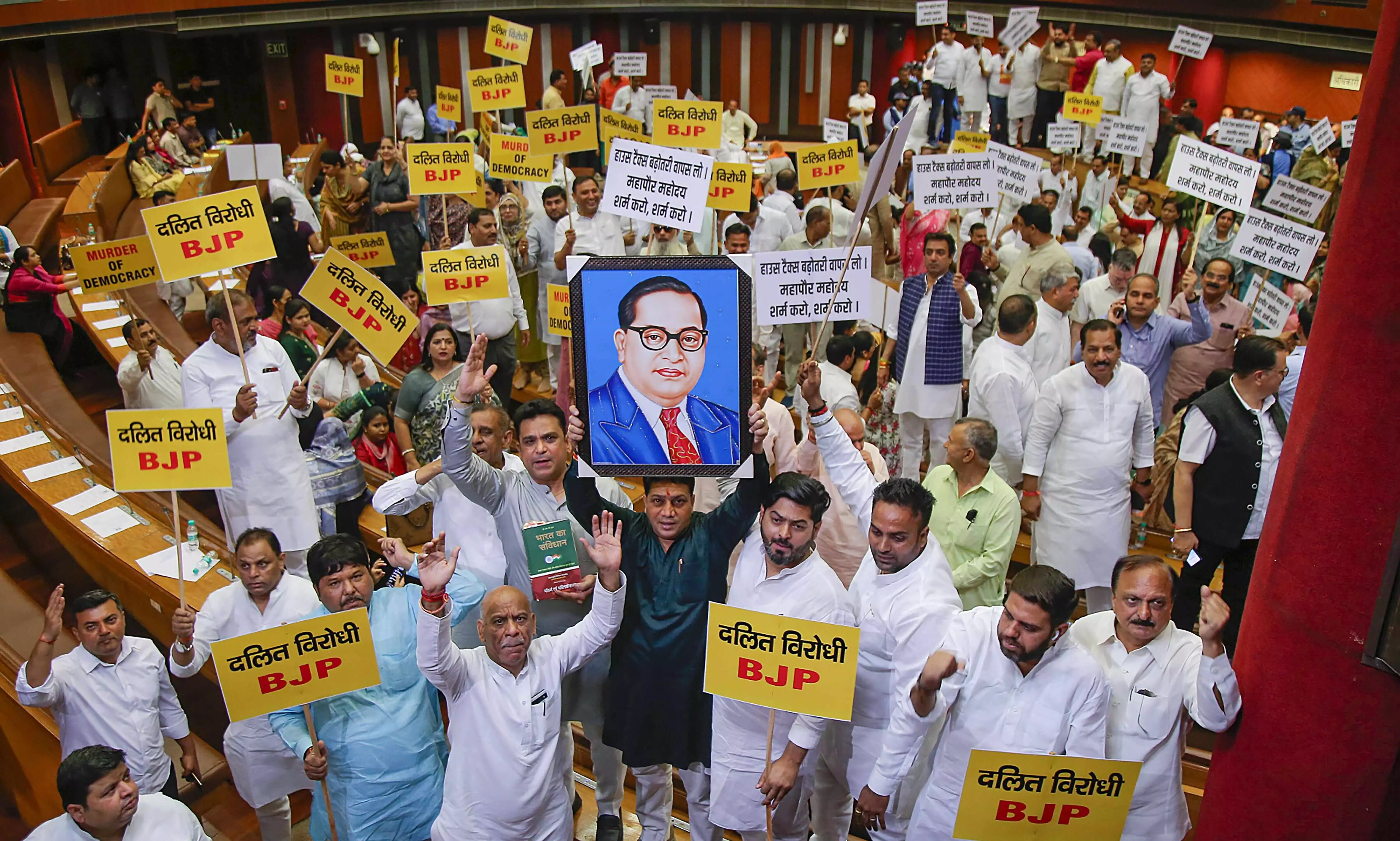 Uproar in MCD House over postponement of Delhi mayoral polls Uproar in MCD House over postponement of Delhi mayoral polls