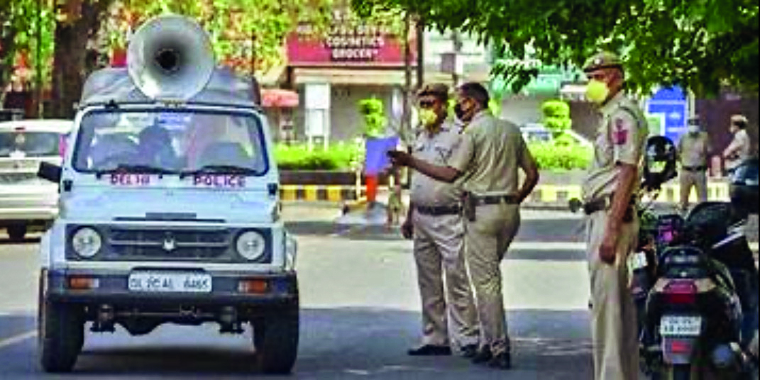 Knife attack leaves two dead after dispute over cigarettes Knife attack leaves two dead after dispute over cigarettes