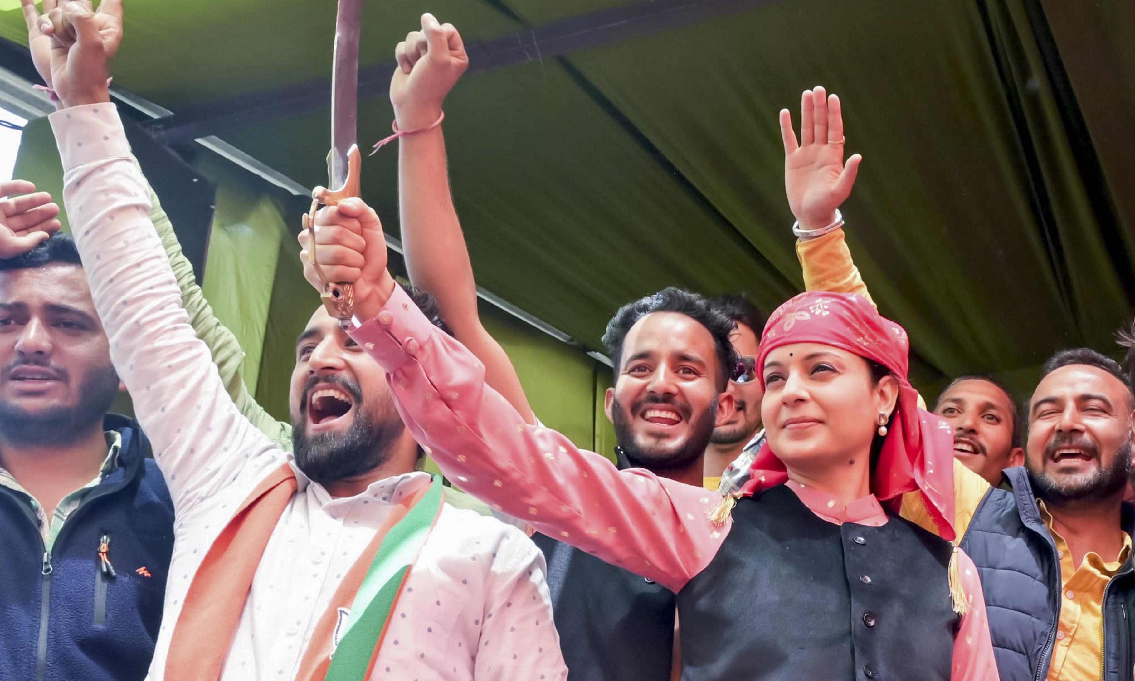 Mandi will teach a lesson to Congress prince, Vikramaditya Singh: Kangana