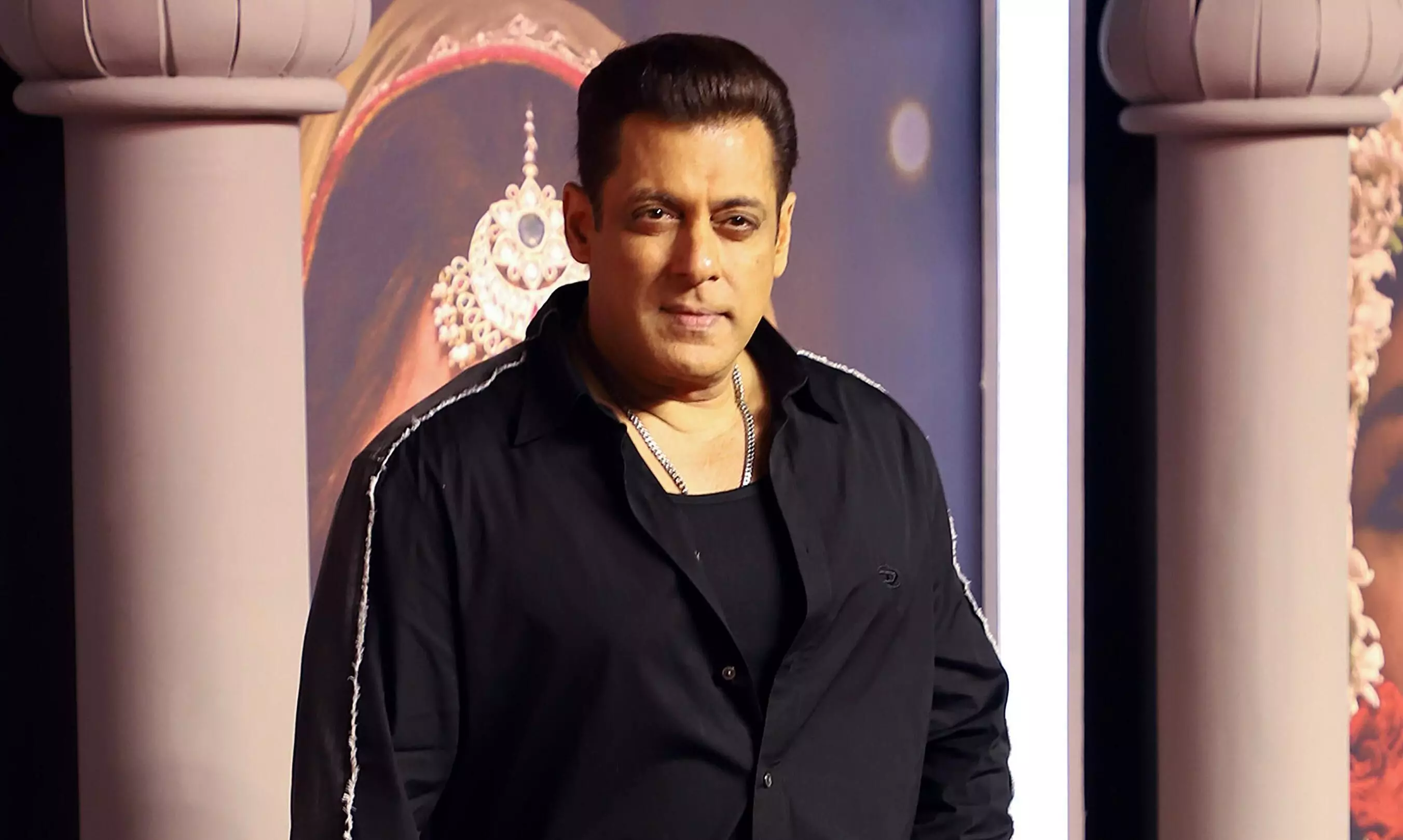 Lookout circular issued for Anmol Bishnoi in the Salman Khan incident Lookout circular issued for Anmol Bishnoi in the Salman Khan incident