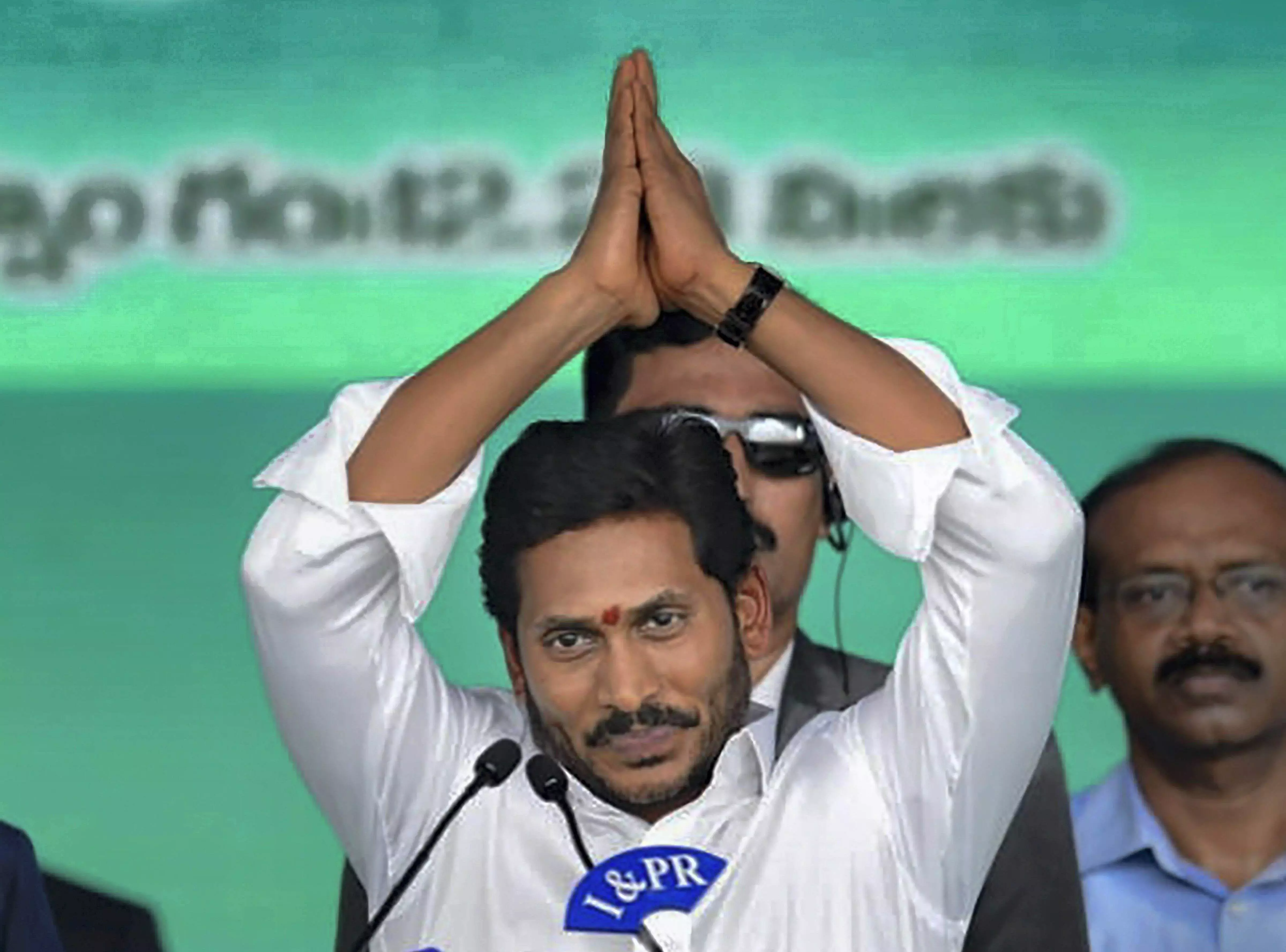 Chandrababu Naidus schemes impossible to implement: Jagan Mohan Reddy