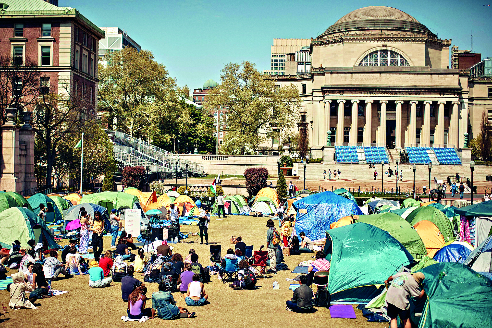 Demonstrations roil American campuses ahead of graduations Demonstrations roil American campuses ahead of graduations