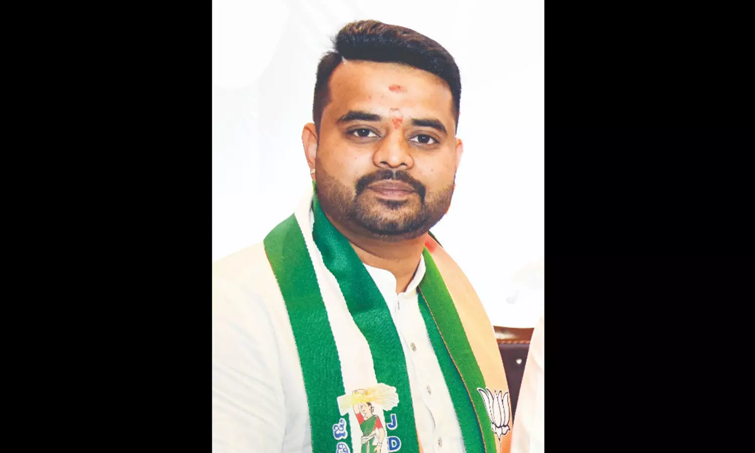 ‘Fresh kidnapping case filed against H D Revanna and Prajwal’