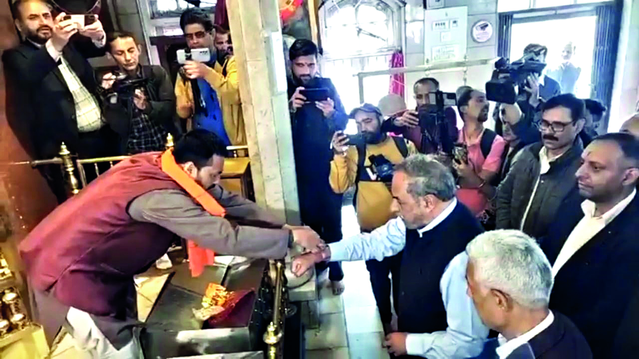 Where are two crore jobs, Anand Sharma asks PM Modi, says he is not ‘outsider’ Where are two crore jobs, Anand Sharma asks PM Modi, says he is not ‘outsider’