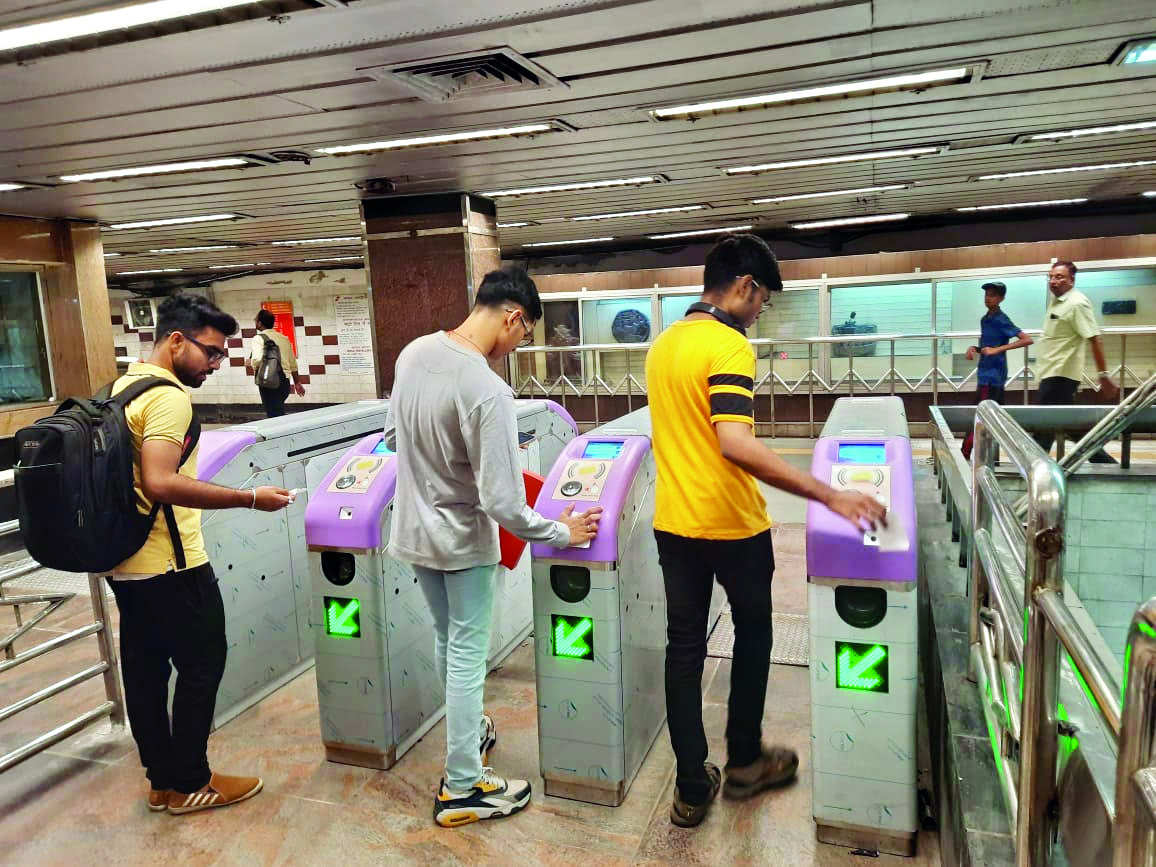 Old Esplanade Metro Stn: 3 new AFC-PC gates commissioned Old Esplanade Metro Stn: 3 new AFC-PC gates commissioned