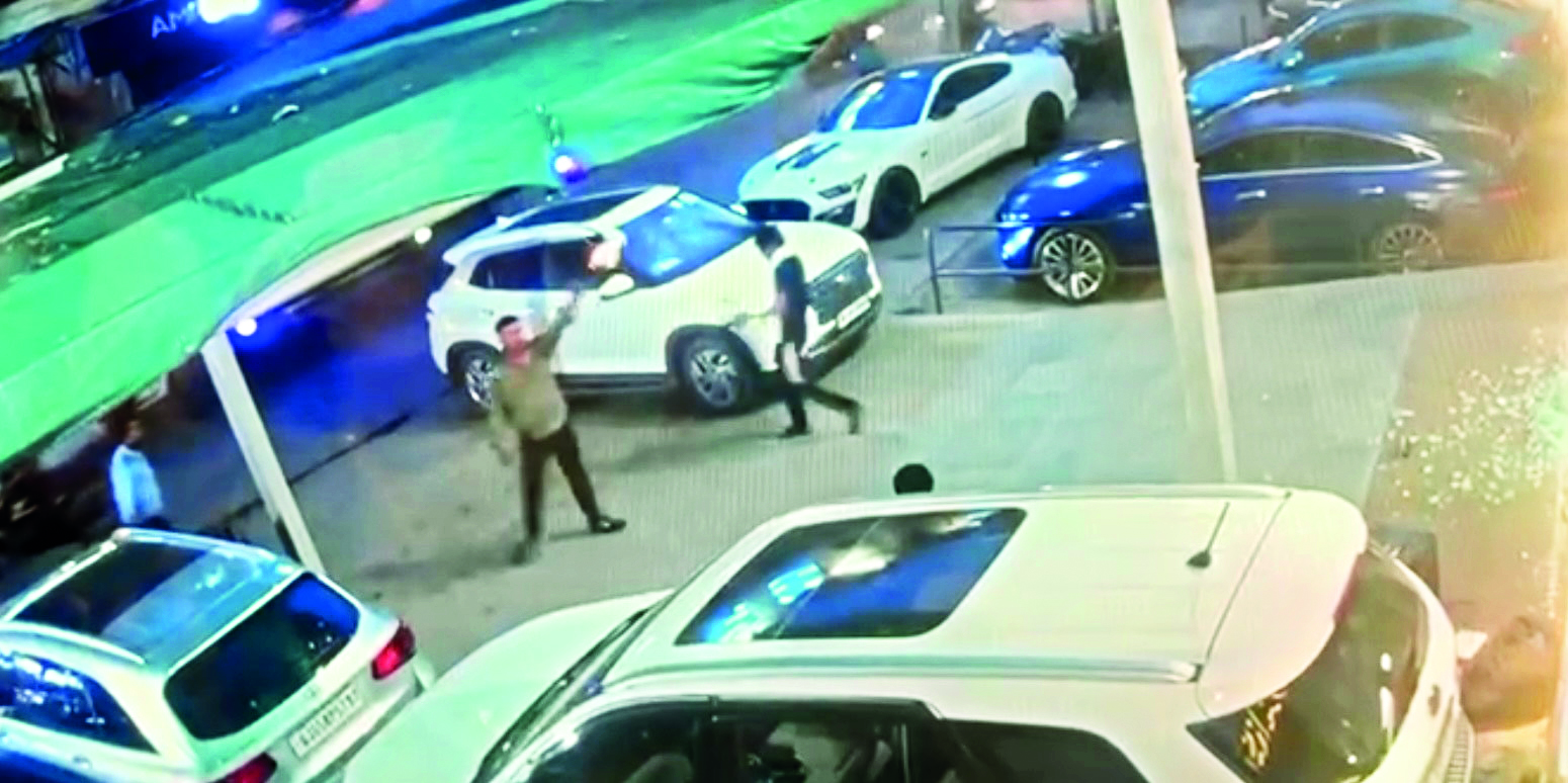 Delhi Police files FIR for attempted murder against unknown assailants Delhi Police files FIR for attempted murder against unknown assailants