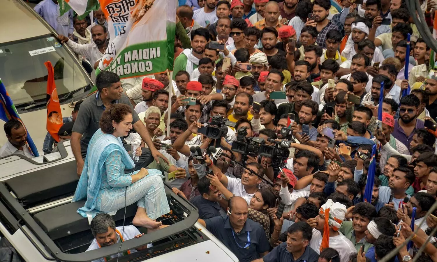 Priyanka Gandhis clerk: BJPs Rae Bareli candidate takes jibe at Congs Amethi pick