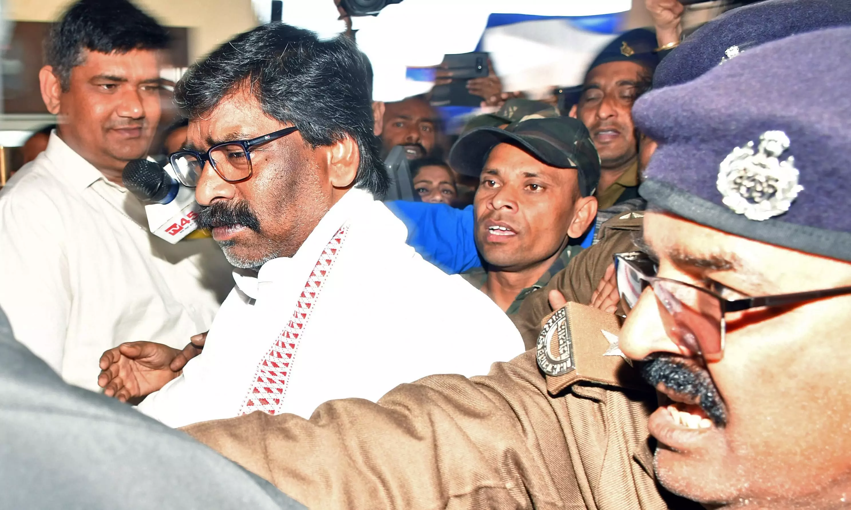 Supreme Court dismisses Hemant Sorens plea in money laundering case