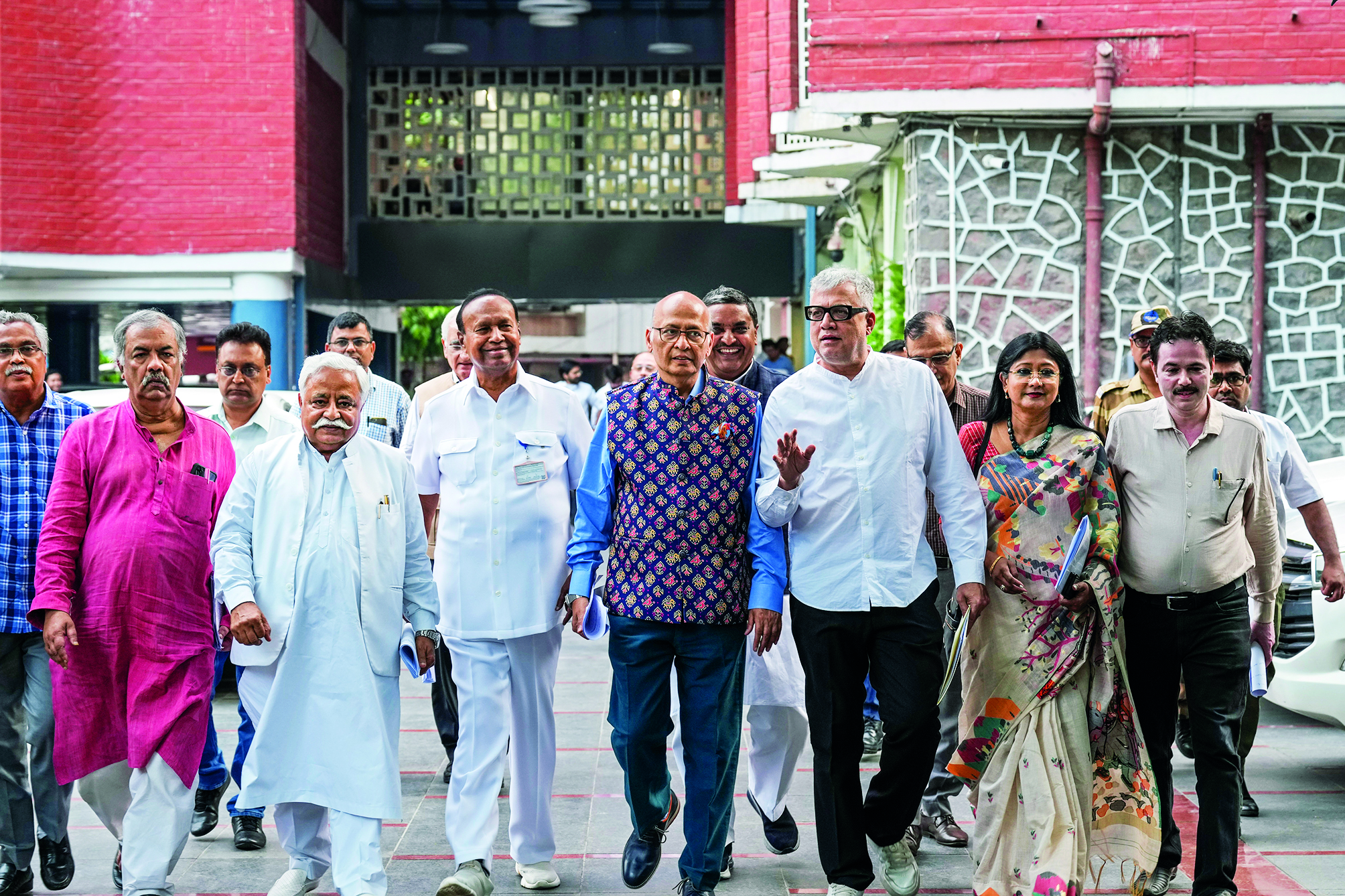 INDIA bloc leaders meet EC over voter turnout, alleged MCC violations INDIA bloc leaders meet EC over voter turnout, alleged MCC violations