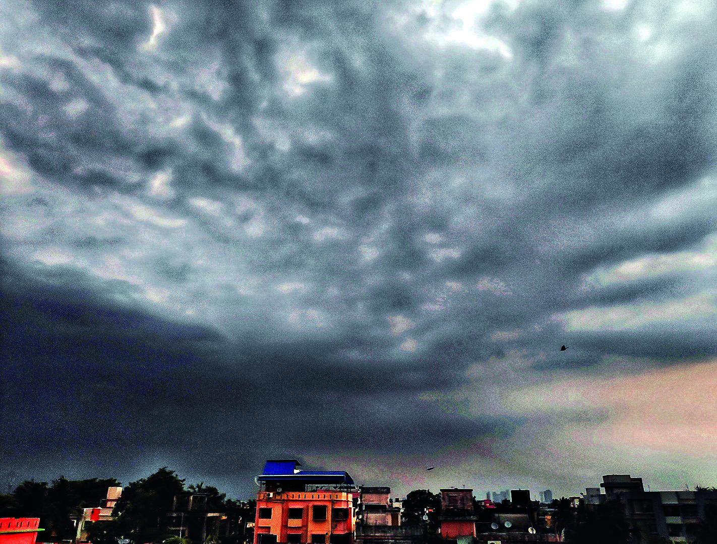 ‘Thunderstorms to continue in several South Bengal districts till Monday’