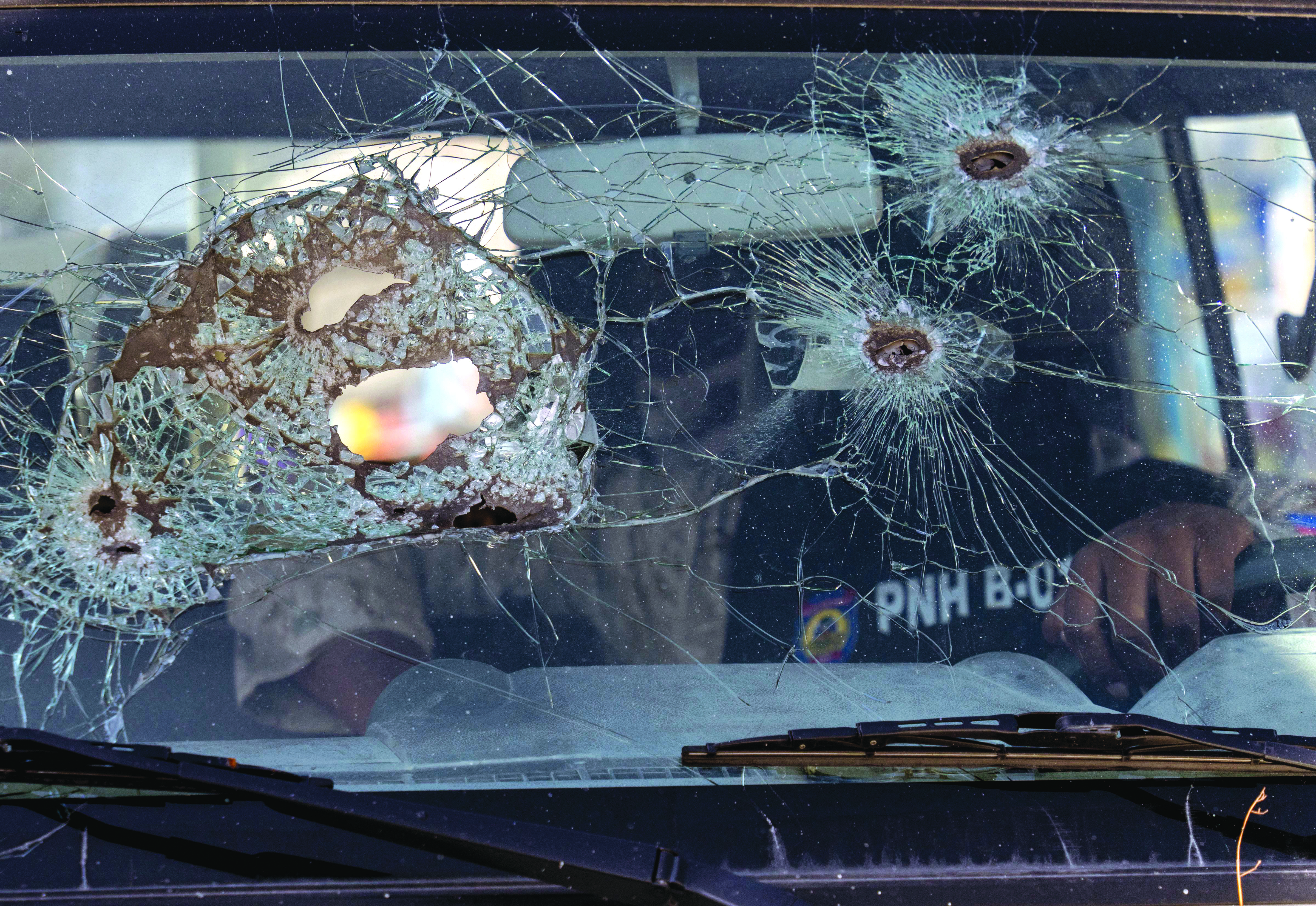 PoK: One police officer killed, over 100 injured in clashes during protest