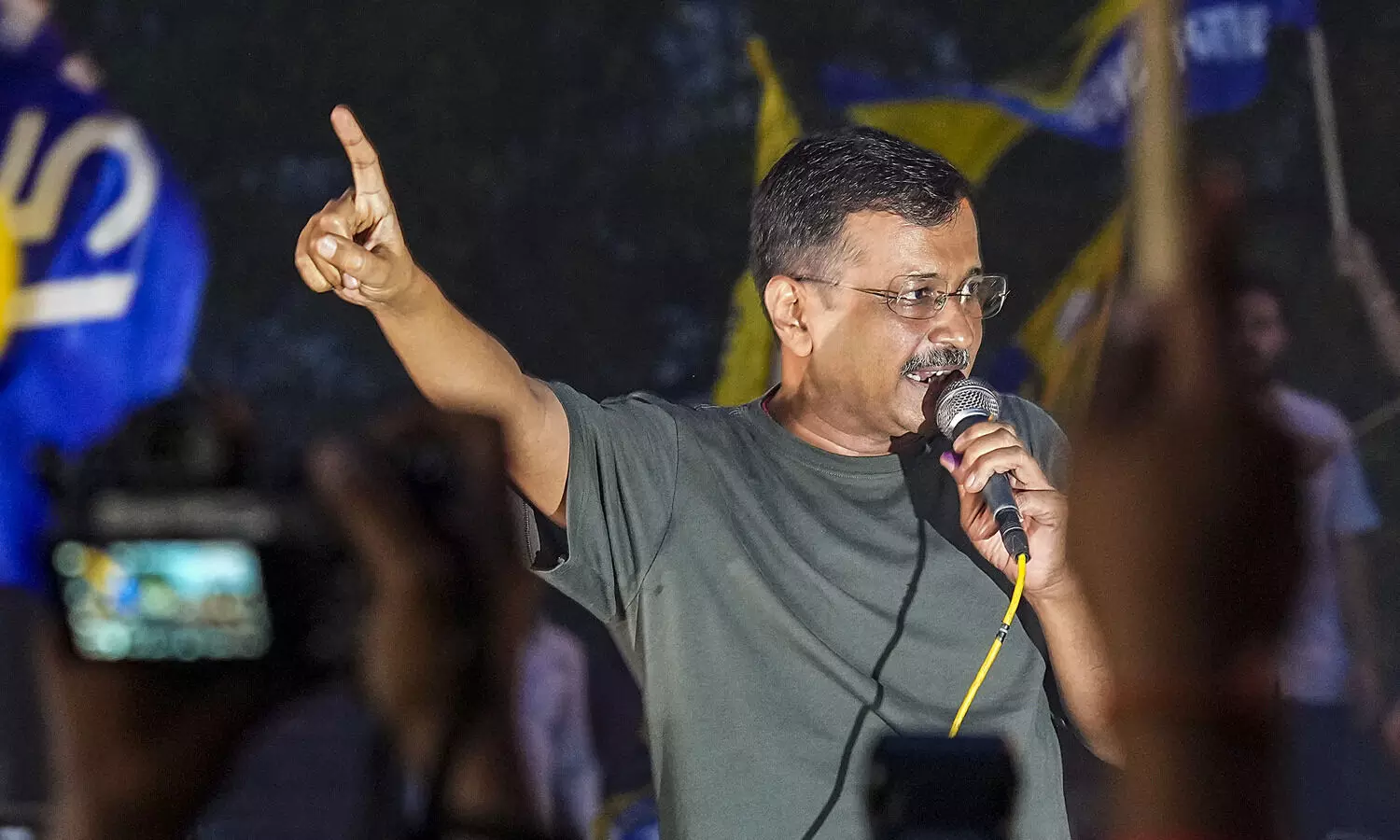 SC trashes plea for removal of Kejriwal as CM, says it is up to Delhi LG to act