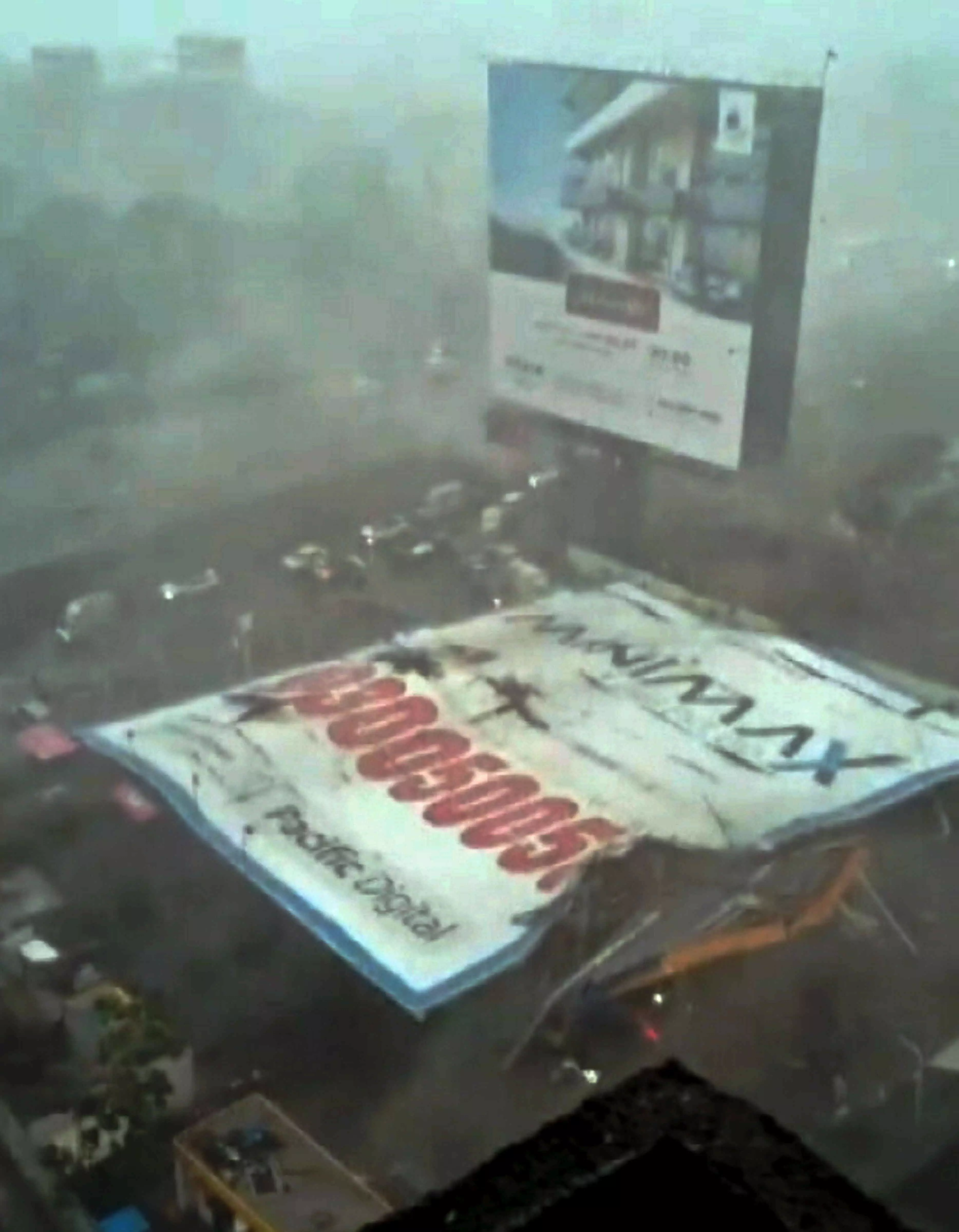 Three killed, 59 hurt as huge billboard collapses on petrol pump in Mumbai amid gusty wind and rain Three killed, 59 hurt as huge billboard collapses on petrol pump in Mumbai amid gusty wind and rain