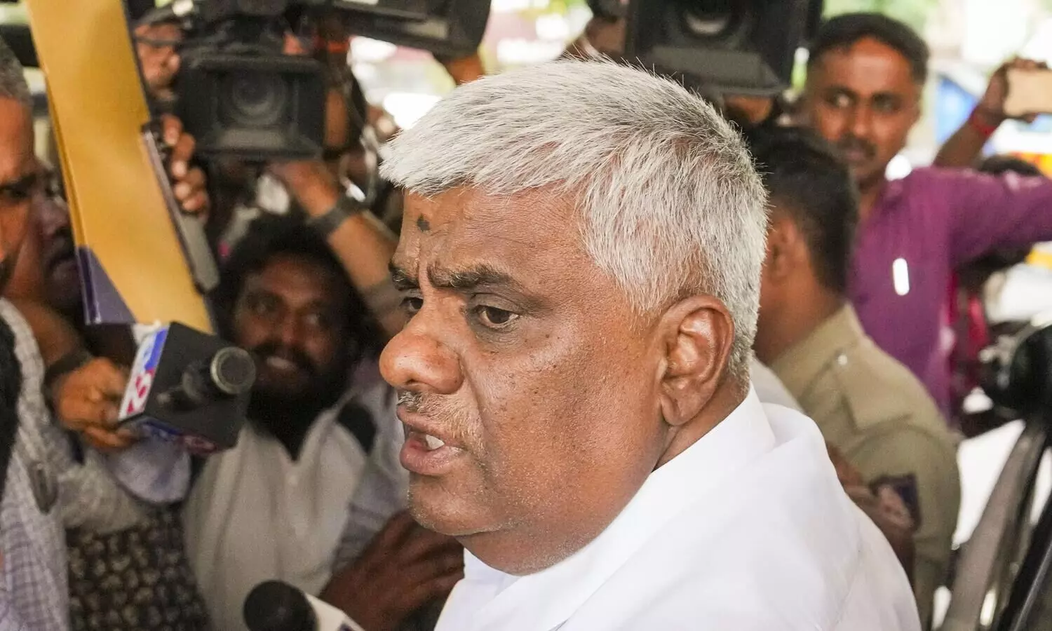 JD(S) MLA HD Revanna released from prison in kidnapping case