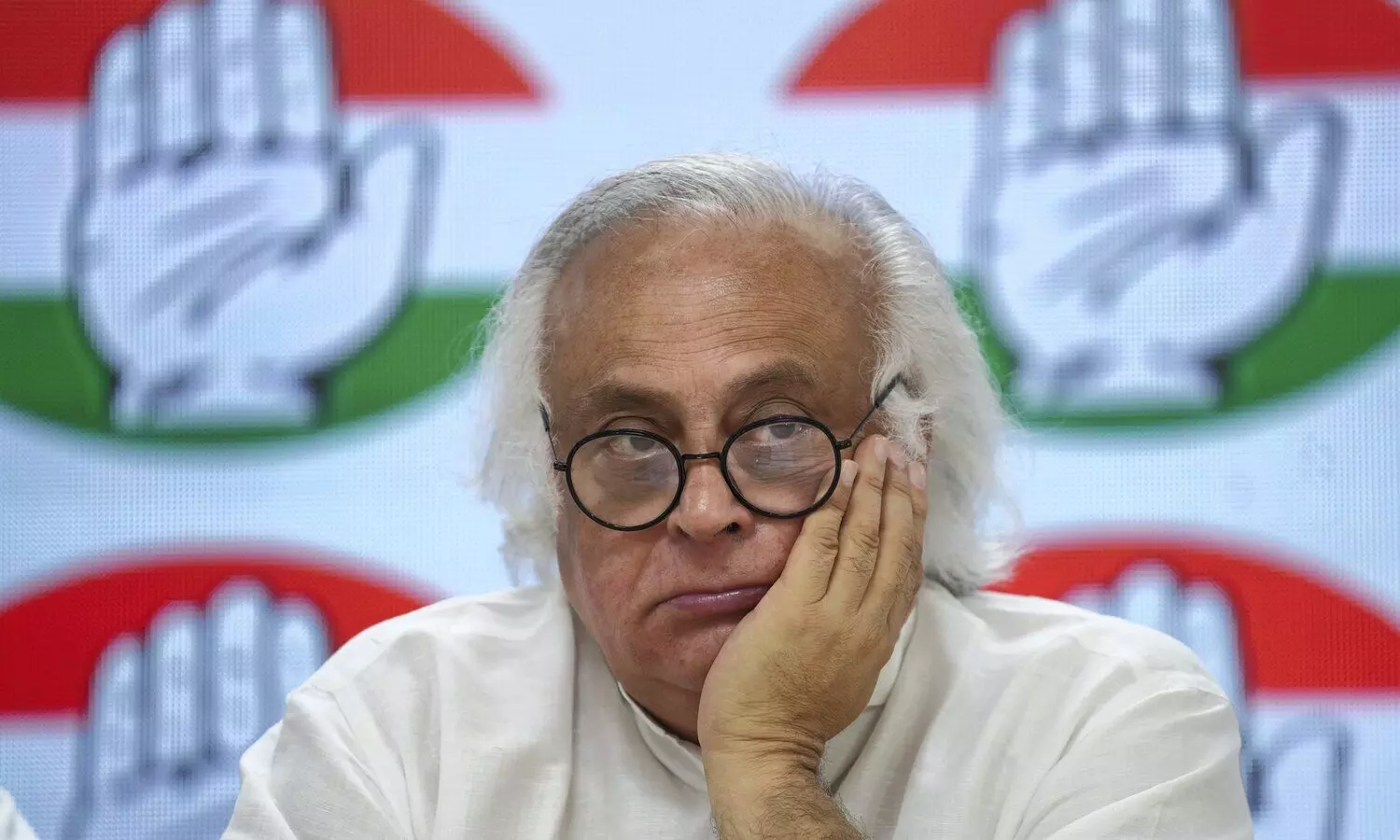 There is no lehar, only zehar in PMs language: Jairam Ramesh