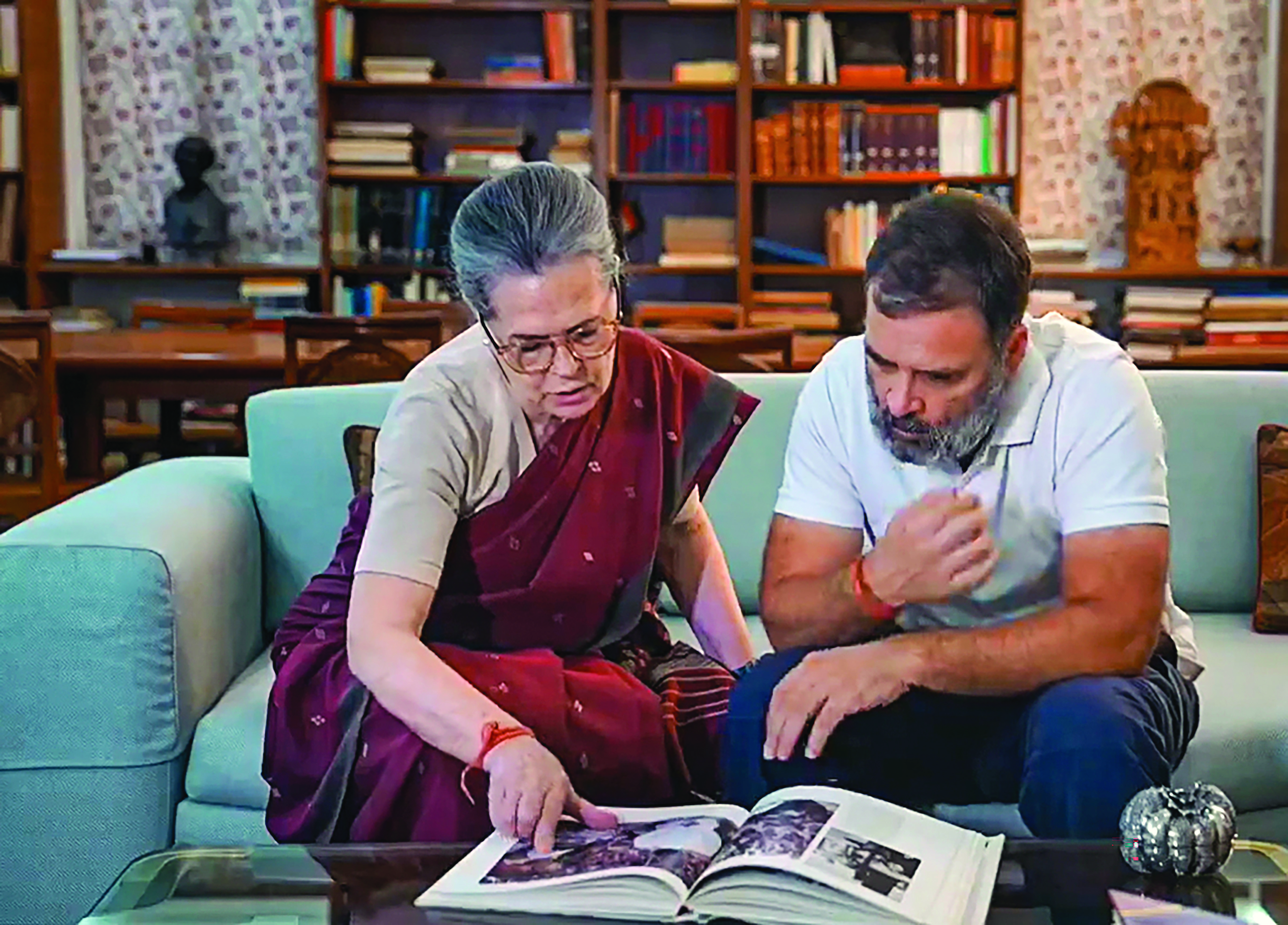 Have an emotional connect with Rae Bareli, says Rahul Have an emotional connect with Rae Bareli, says Rahul