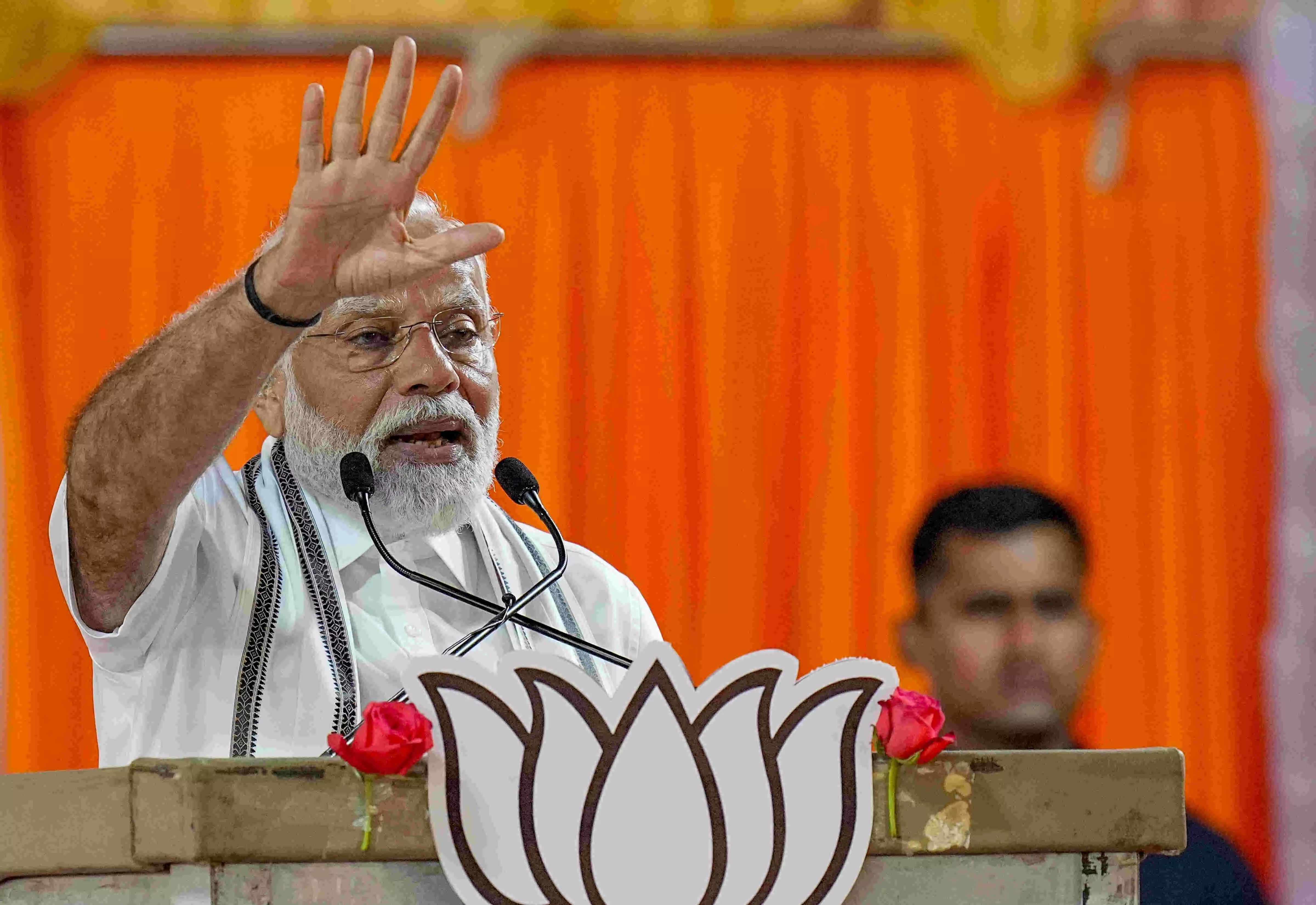 INDIA bloc will disintegrate khata khat after June 4: Modi in UPs Pratapgarh