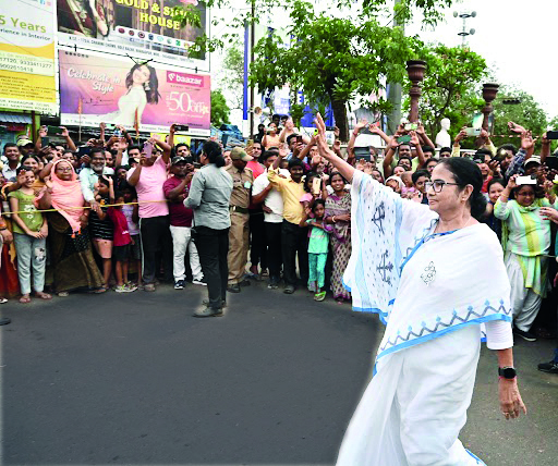 LS elections: Mamata to end campaign with mega rally in city