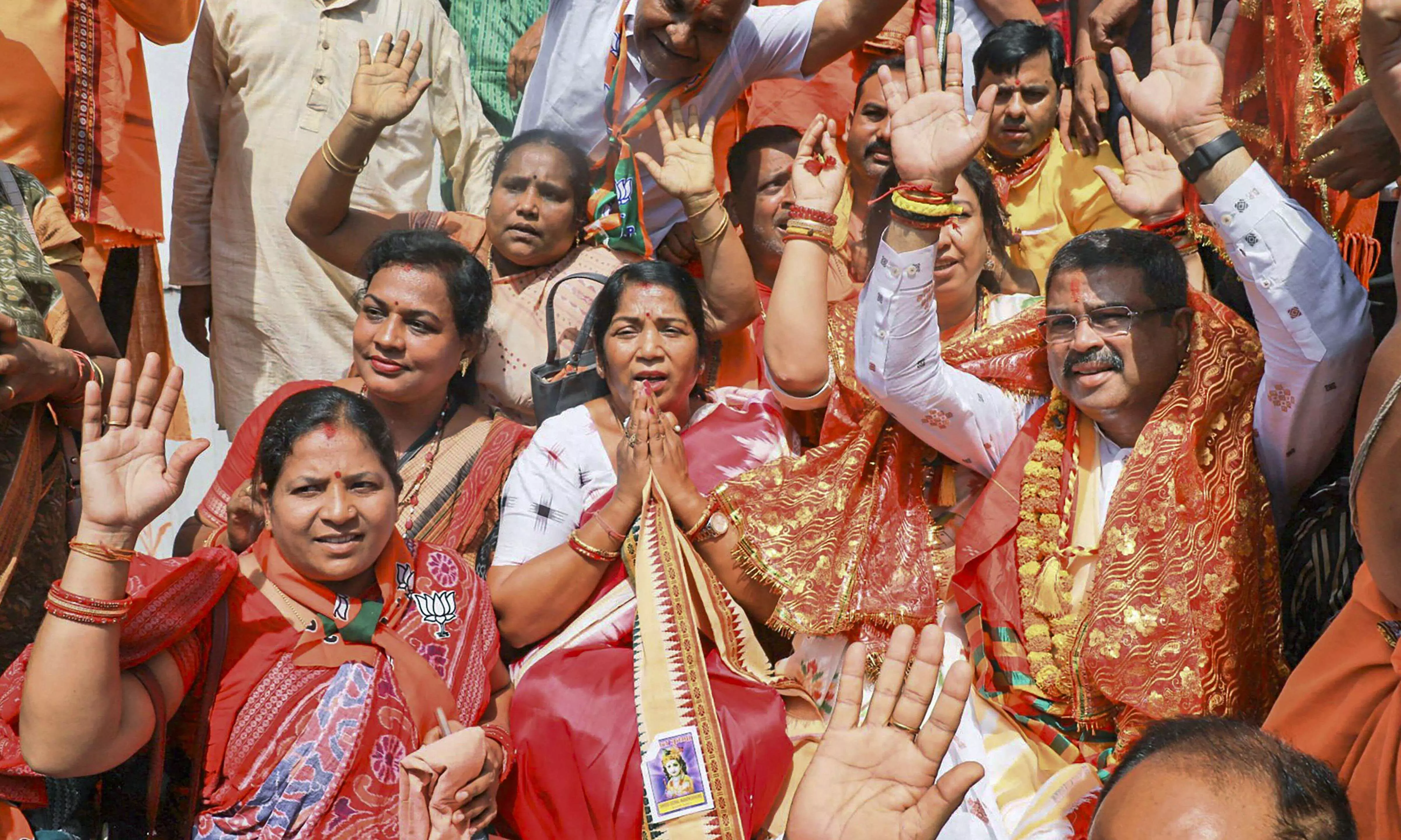 Fight of heavyweights in Sambalpur where farmers, weavers hold the key Fight of heavyweights in Sambalpur where farmers, weavers hold the key