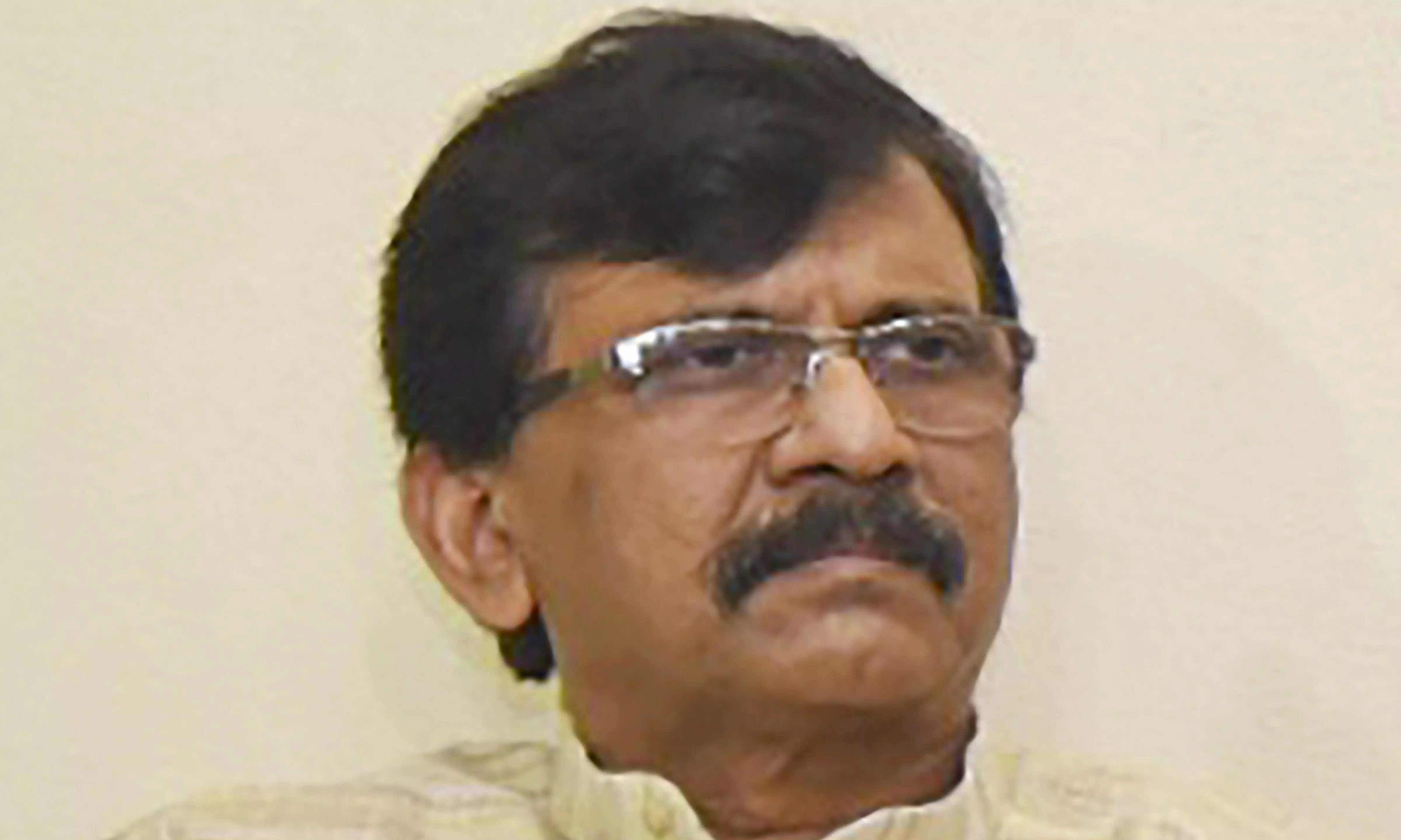 Somaiya Accuses Sena (UBT) of Corruption; Uddhavs Party Denies: LS Polls Somaiya Accuses Sena (UBT) of Corruption; Uddhavs Party Denies: LS Polls