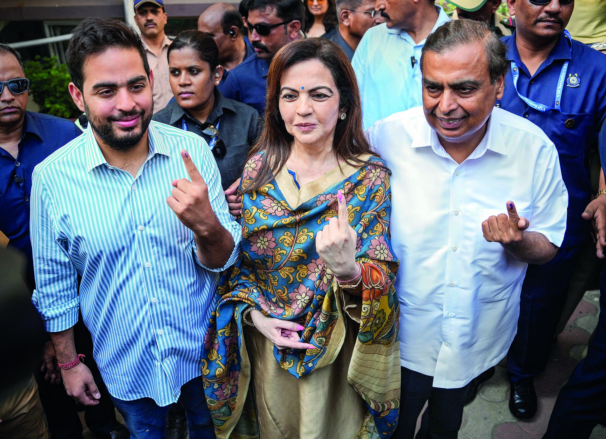 India Inc gets inked: Corporate leaders vote for stable govt, development India Inc gets inked: Corporate leaders vote for stable govt, development