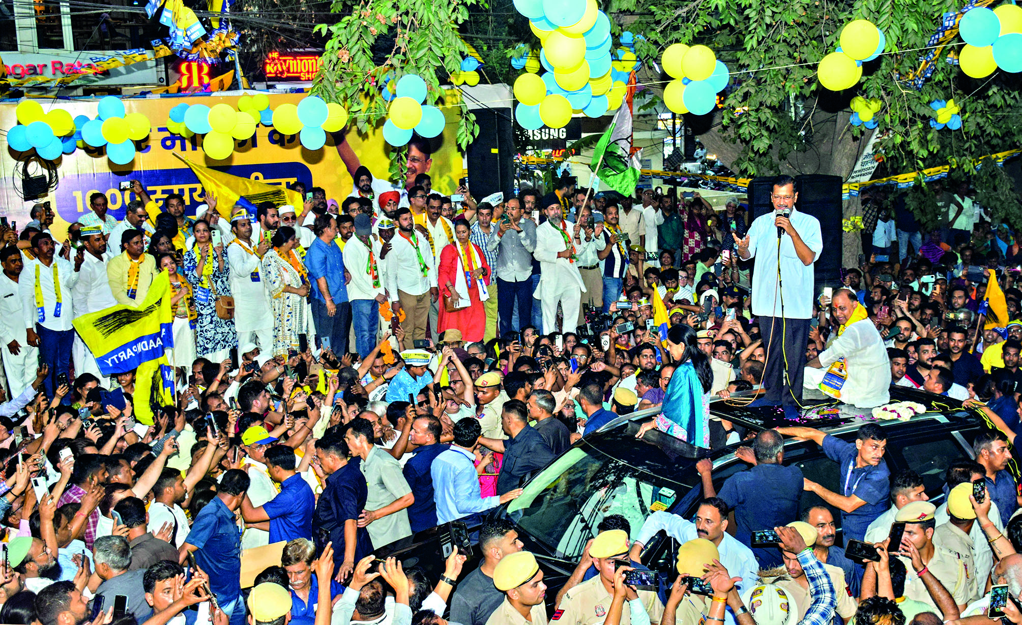 Campaigning ends for 7 LS seats, polling tomorrow