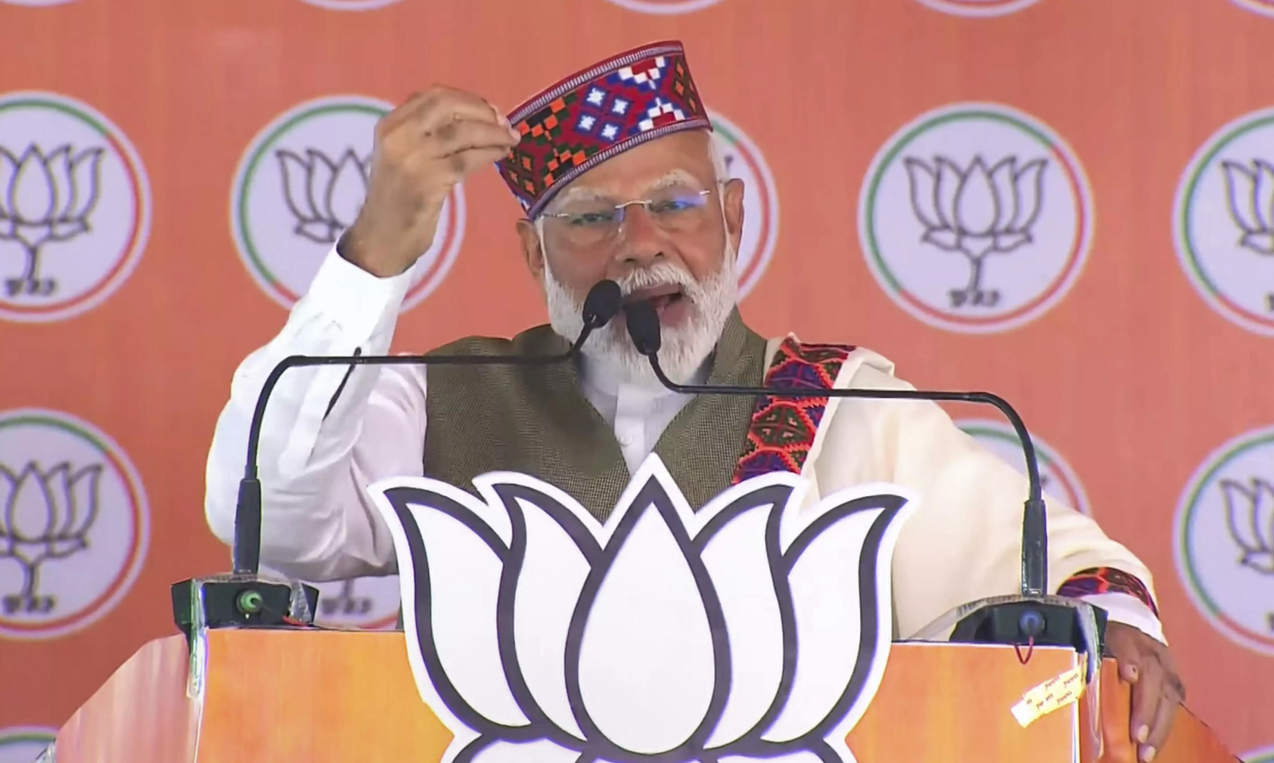 PM Modi accuses Congress of hindering recruitment in Himachal