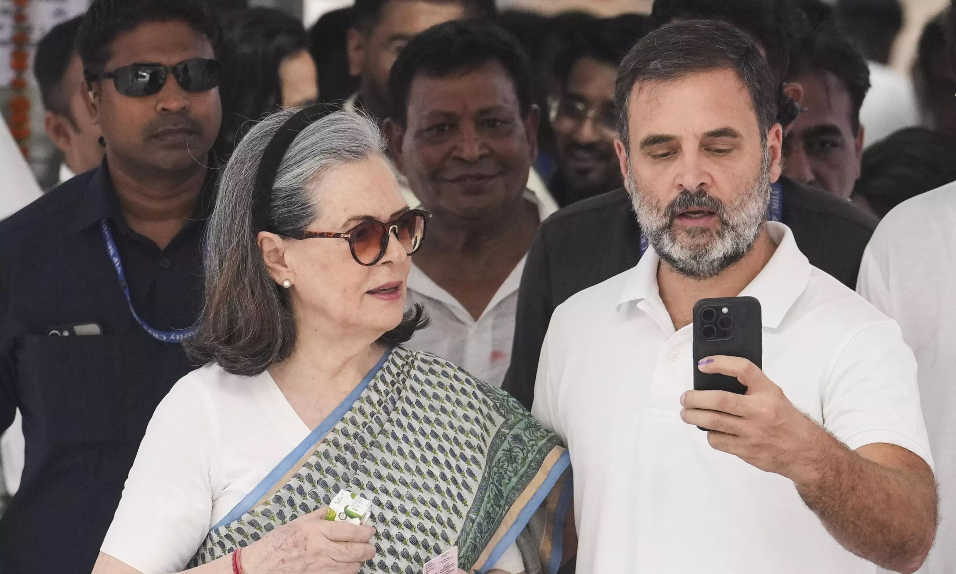 INDIA bloc to surpass 272 mark, aiming for 350+ seats: Cong INDIA bloc to surpass 272 mark, aiming for 350+ seats: Cong