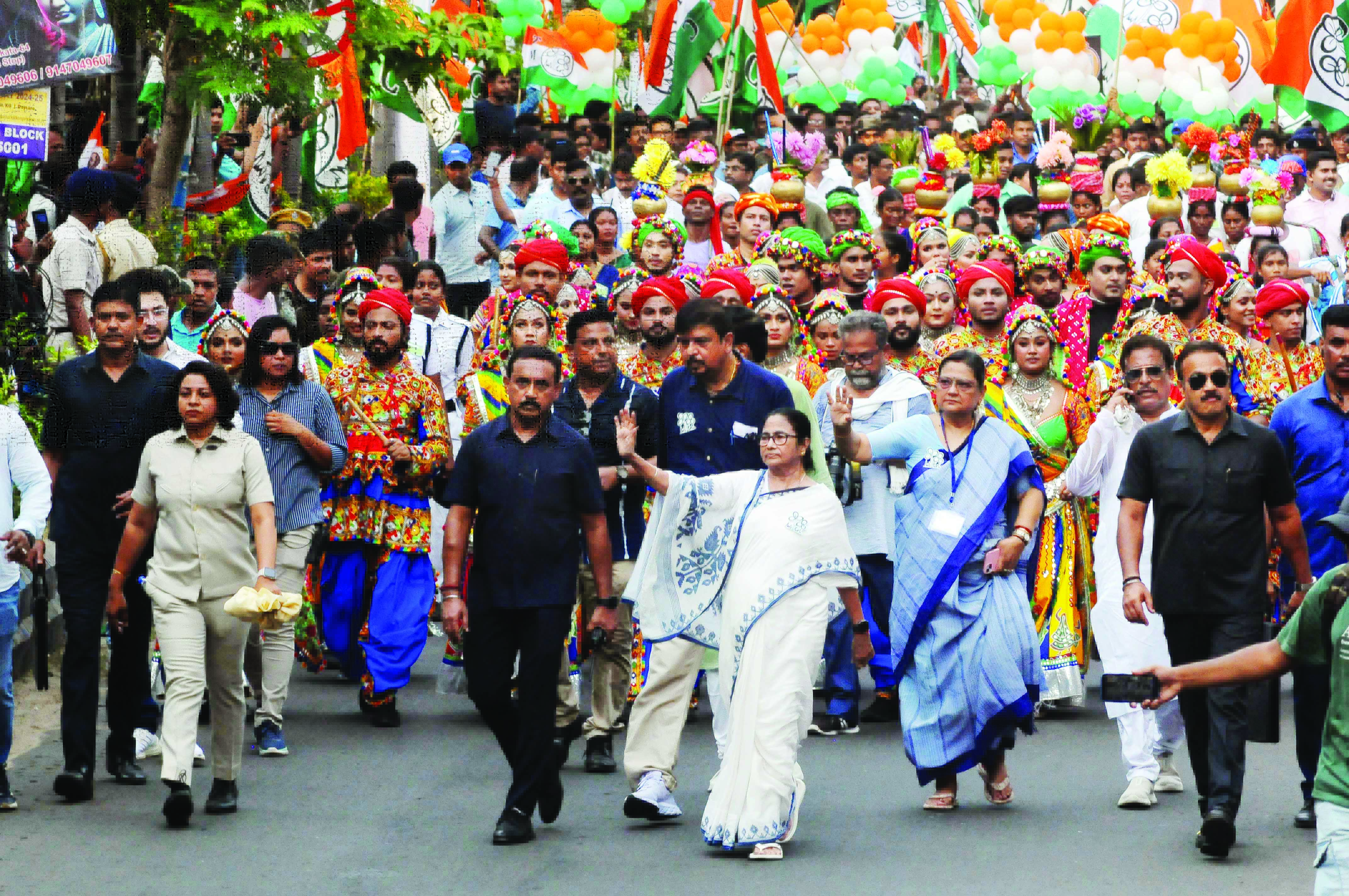 Modi in power for 10 more days: Mamata Modi in power for 10 more days: Mamata