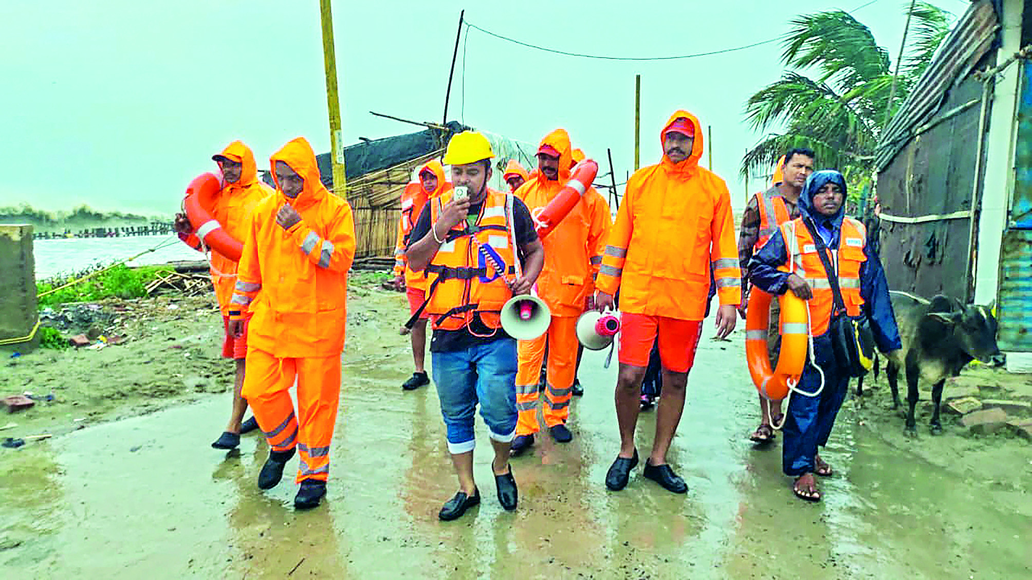 Over 1 lakh people in Bengal’s coastal areas shifted to shelters