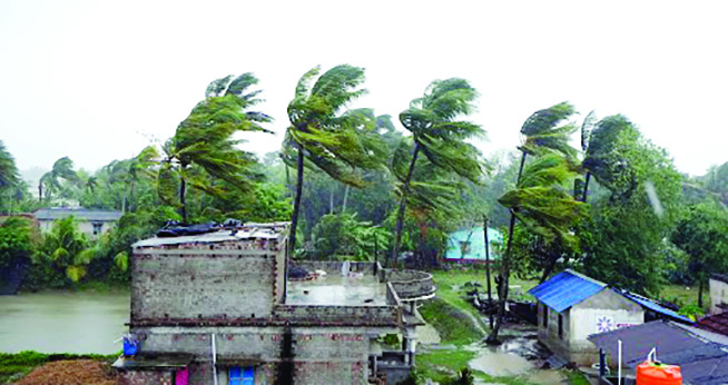 Cyclone ‘Remal’: Civic bodies take prep measures to tackle impact
