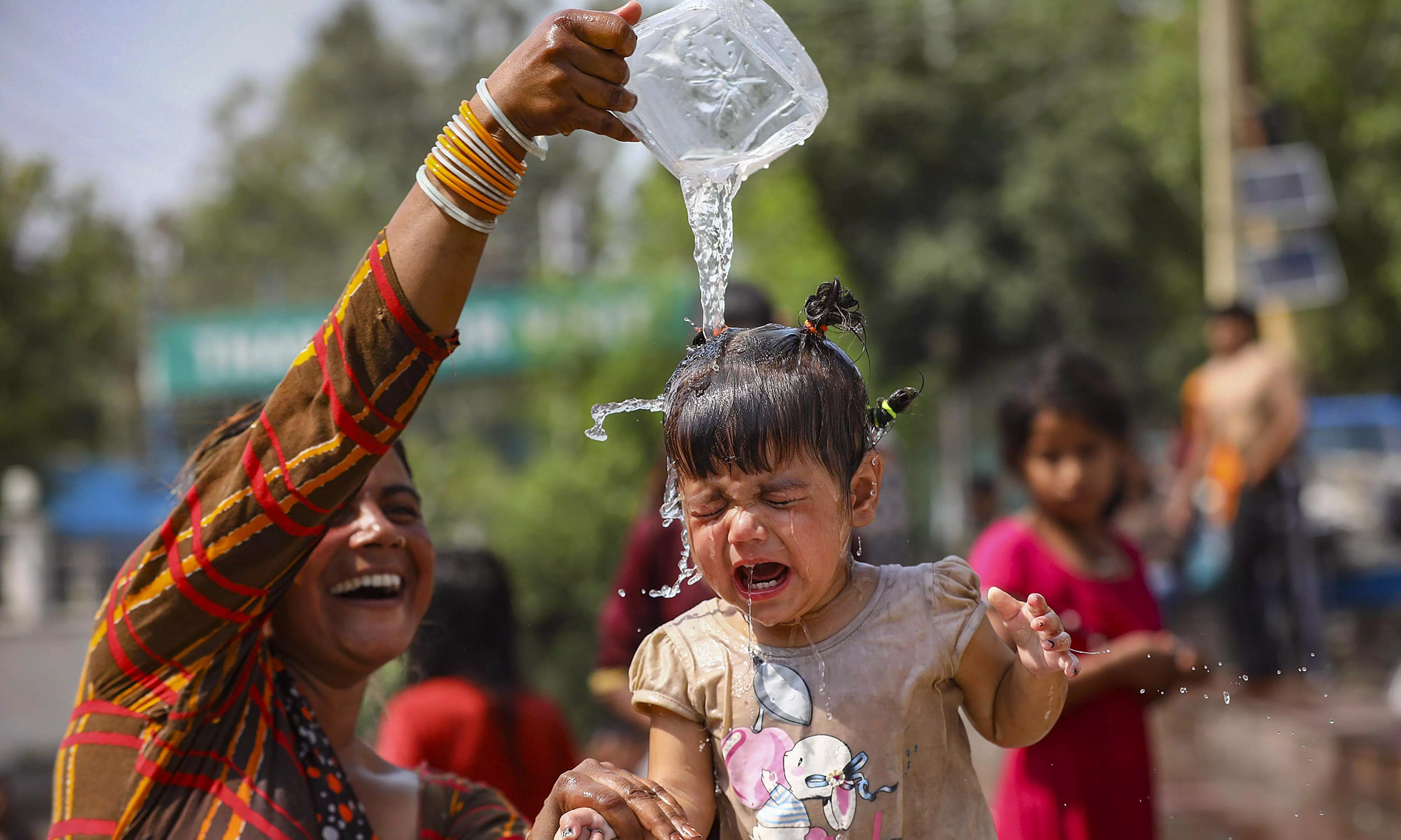 Expect relief from heat wave after three days: IMD Expect relief from heat wave after three days: IMD