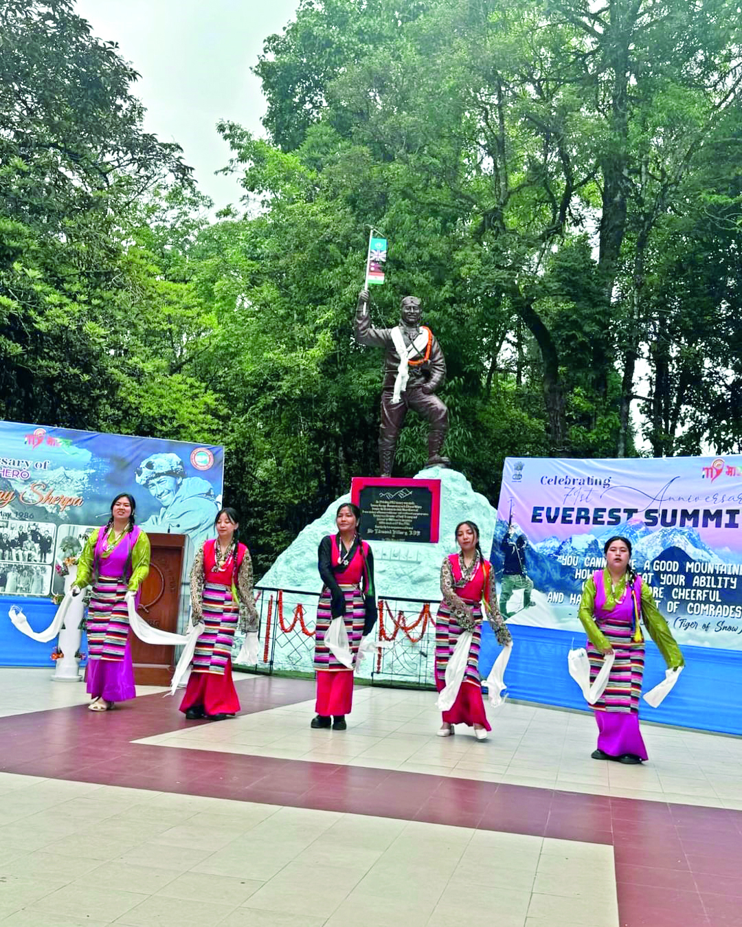 North Bengal celebrates International Everest Day