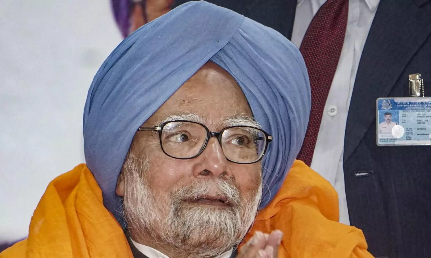 Modi first PM to lower dignity of public discourse: Manmohan Singh