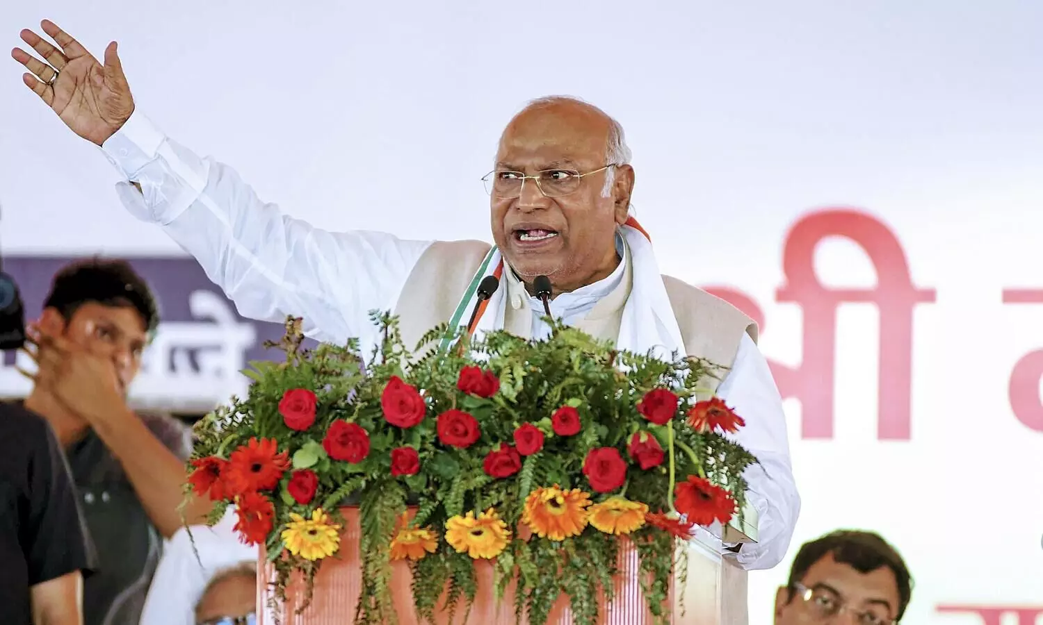 PM mentioned mandir-masjid divisive issues 421 times in poll campaign: Kharge